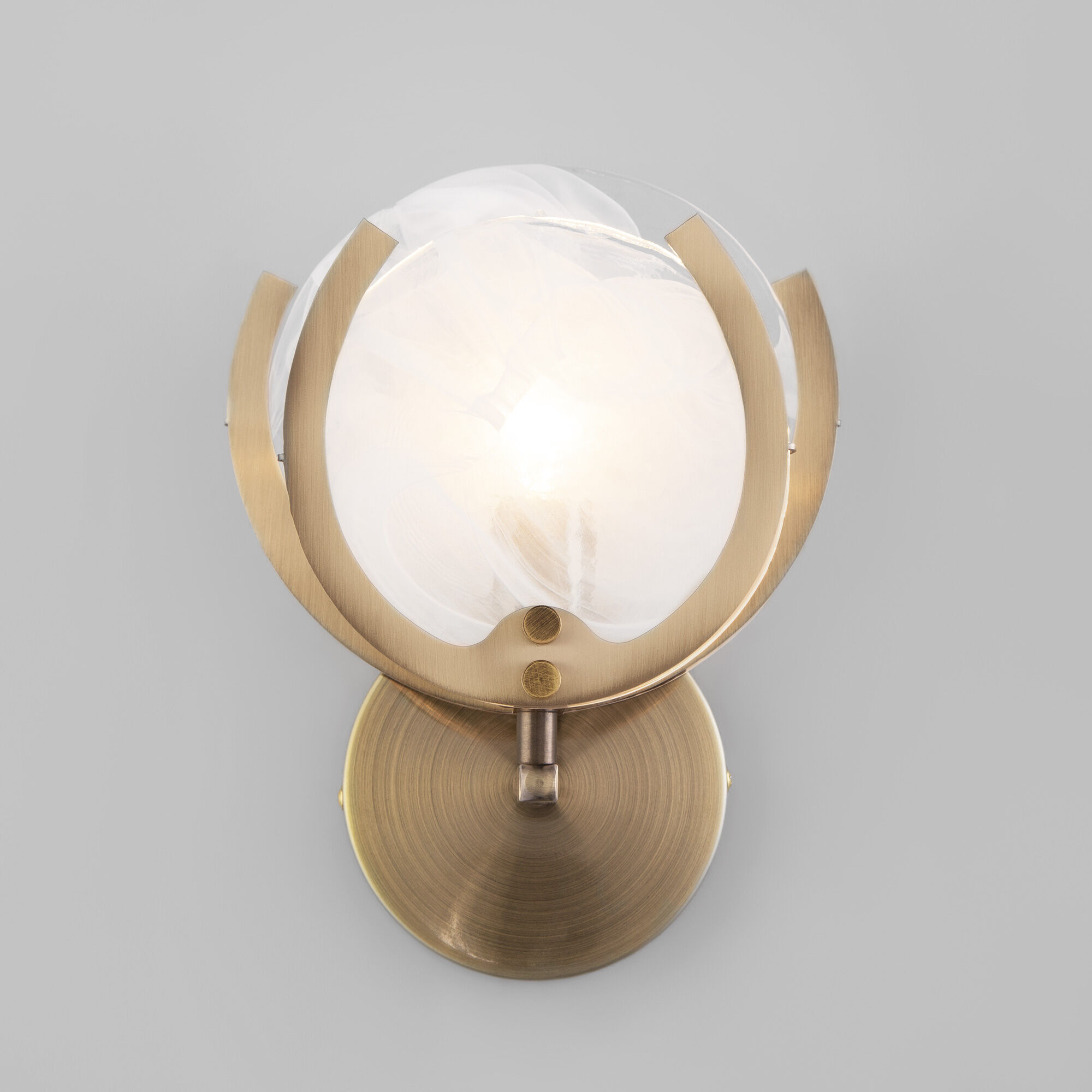  Bogate's 354/1/ настенный светильник/ античная бронза