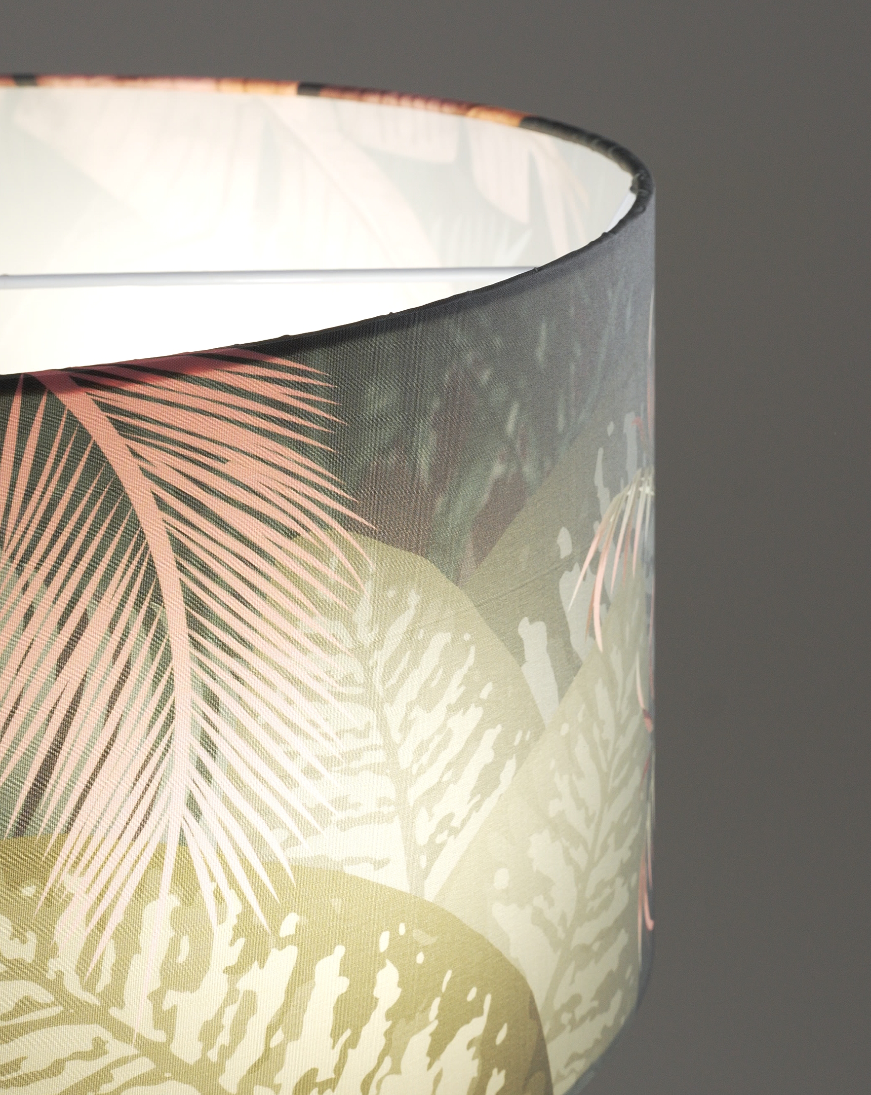 Светильник подвесной Moderli V11513-3P Tropic