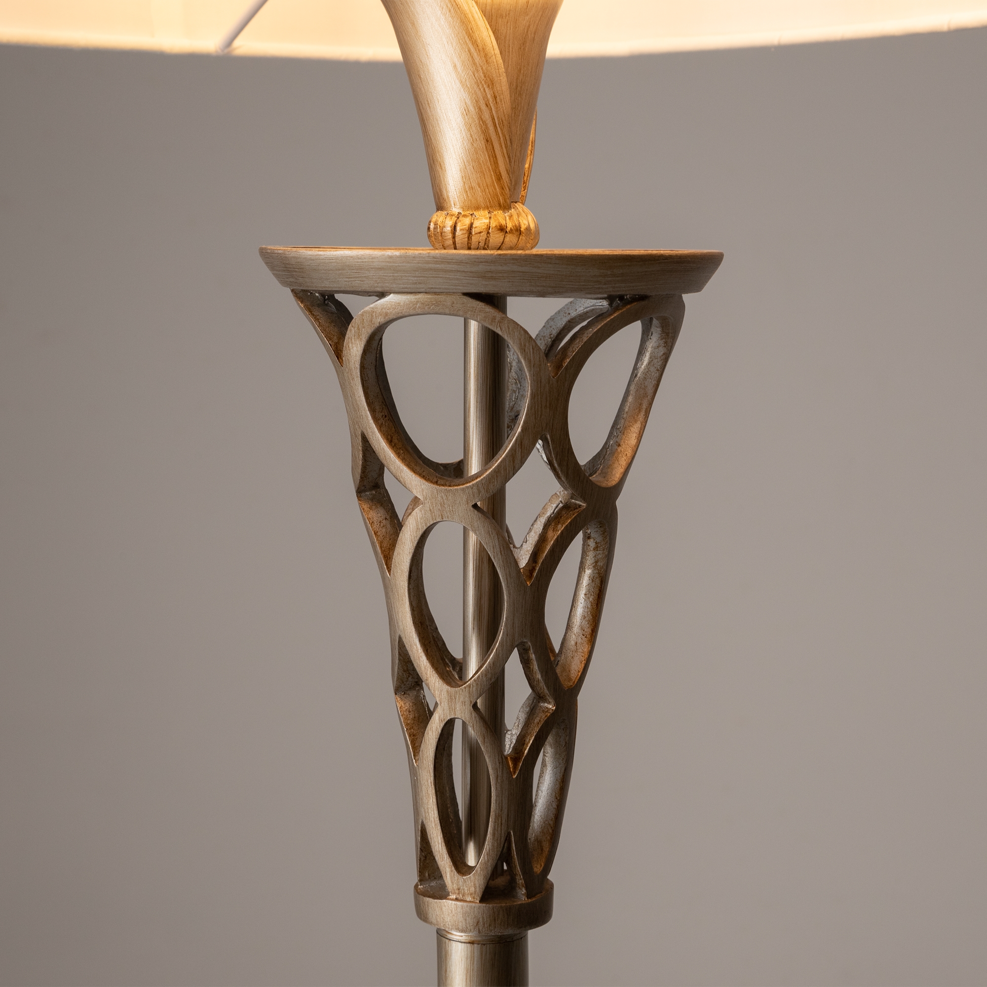 Напольный светильник (торшер) Maytoni H311-FL-01-G