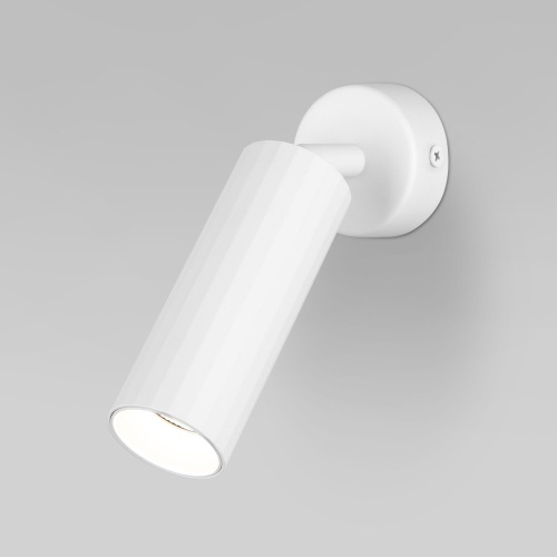 https://cdn.eurosvet.ru/images/catalog/nastennyy-svetodiodnyy-svetilnik-v-stile-minimalizm-20098-1-led-belyy-a060137-0001.jpg