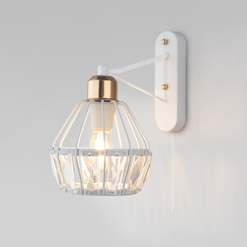 https://cdn.eurosvet.ru/images/catalog/nastennyy-svetilnik-v-stile-loft-70075-1-belyy-00000084040_0001.jpg