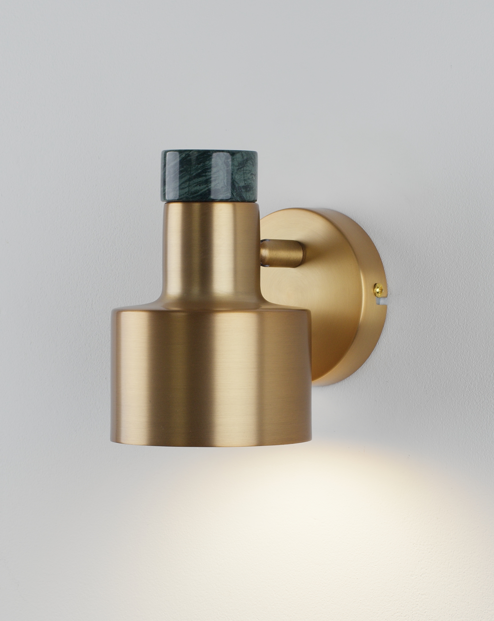 Светильник настенный Moderli V11315-1W Goldy