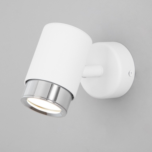 https://cdn.eurosvet.ru/images/catalog/nastennyy-svetilnik-v-stile-loft-20124-1-belyy-khrom-a056161-0001.jpg