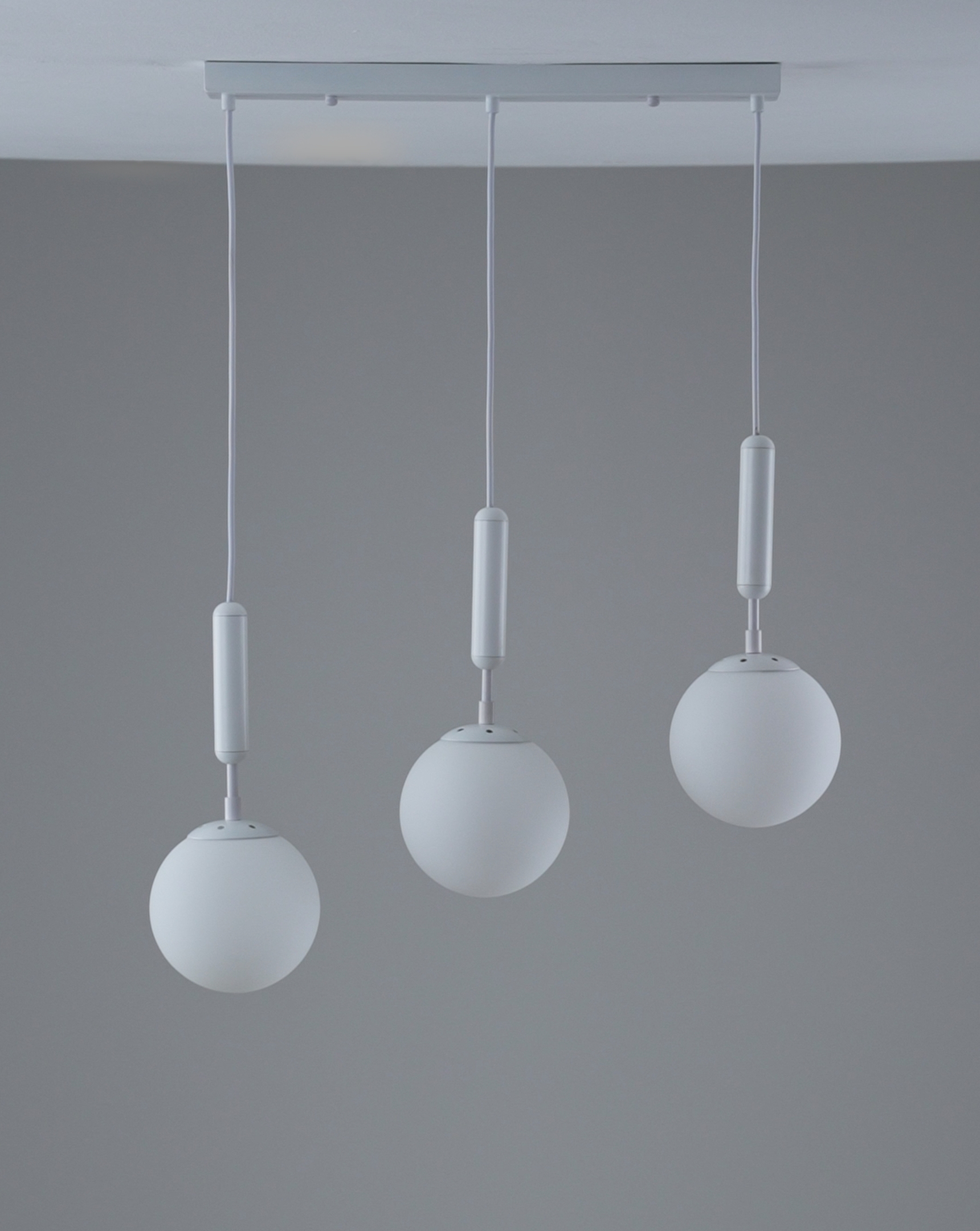 Светильник подвесной Moderli V11567-3P Scrumbel