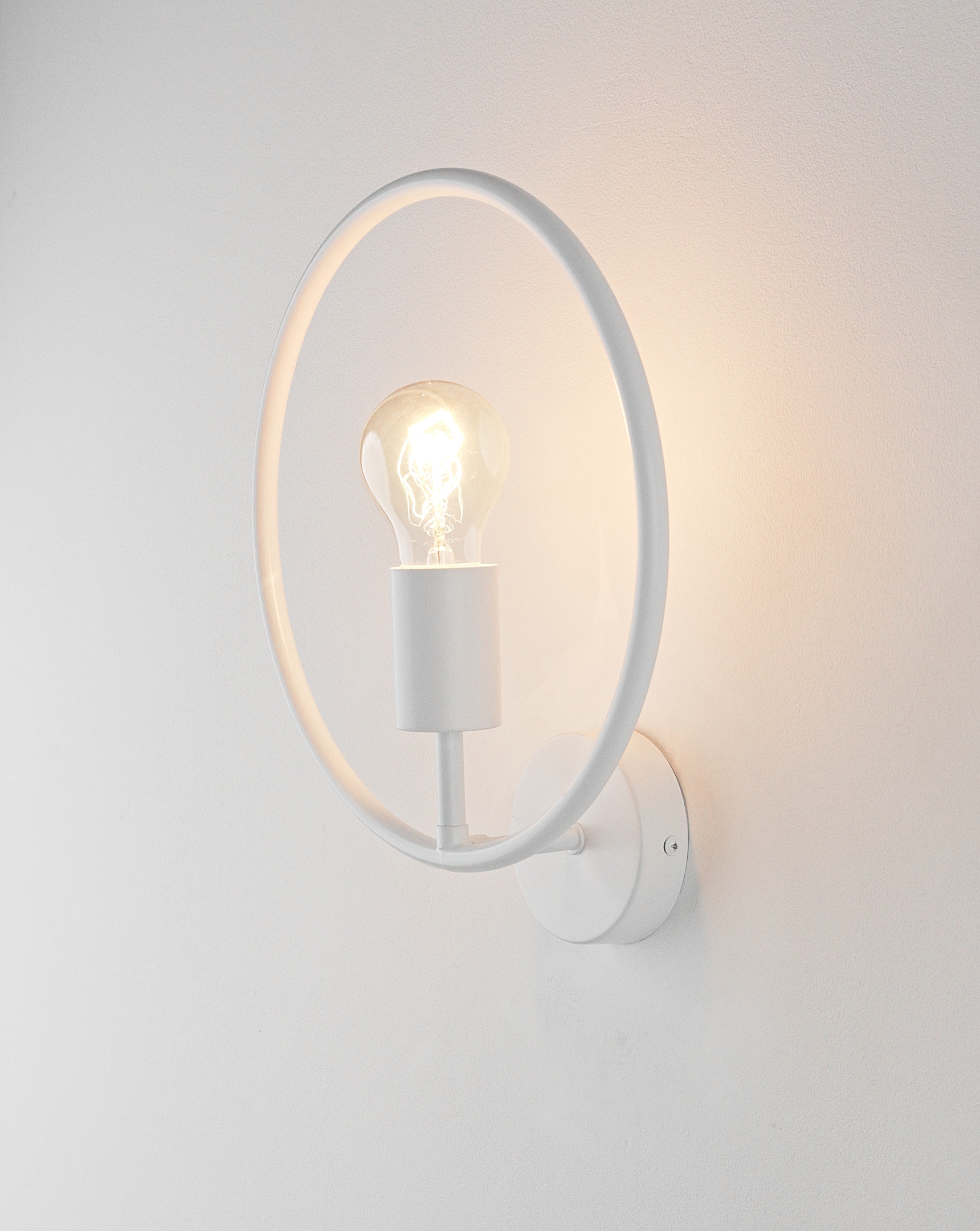 Светильник настенный Moderli V11583-1W Sachara