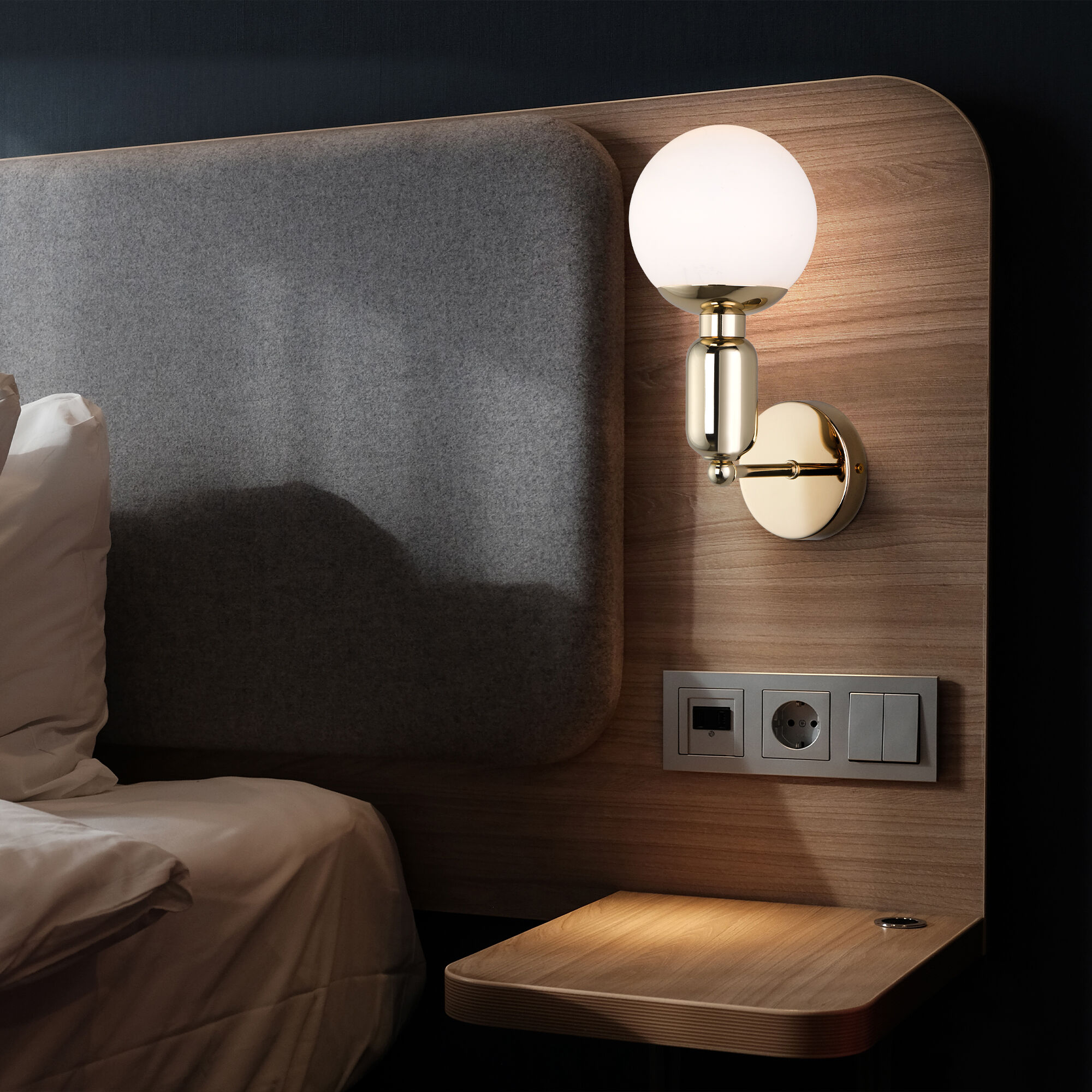 Настенный светильник Eurosvet 50251/1 золото