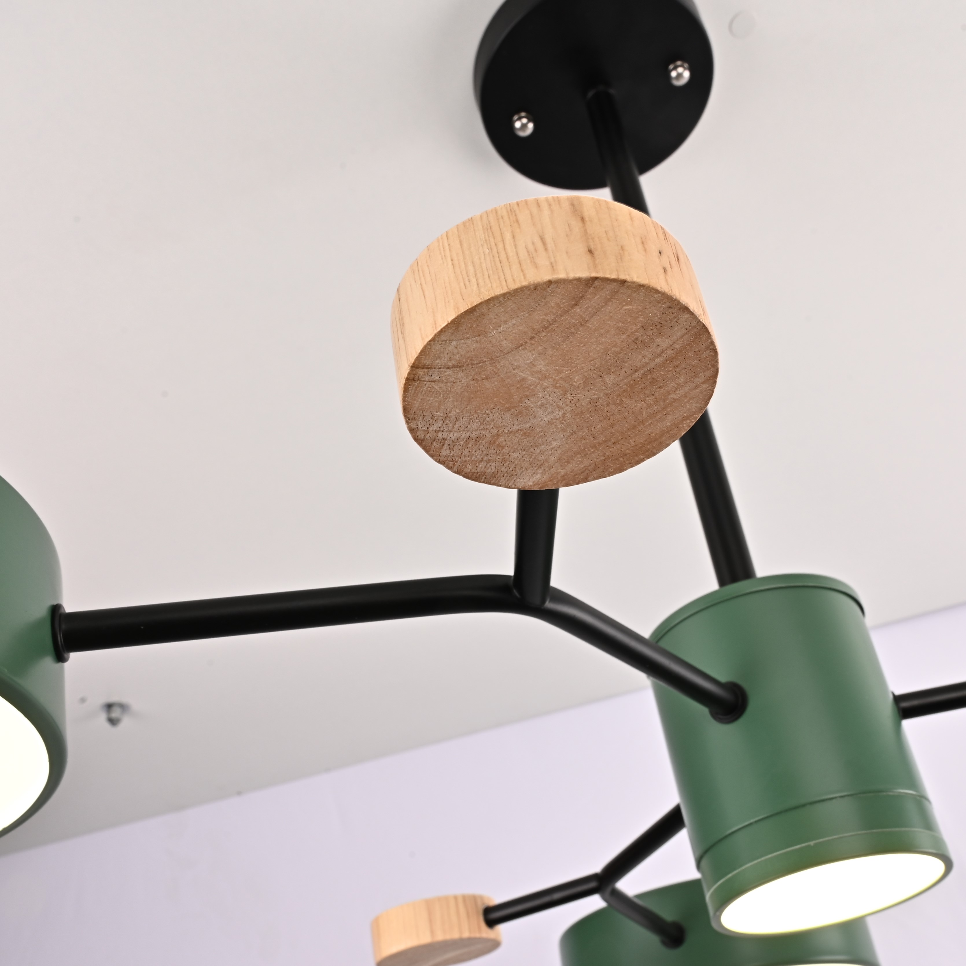 Люстра На Штанге Meade 4 Lamps Green от Imperiumloft 207855-26