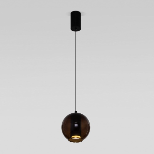 https://cdn.eurosvet.ru/images/catalog/podvesnoy-svetodiodnyy-svetilnik-so-steklyannym-plafonom-50258-1-led-shokolad-a064553-0001.jpg