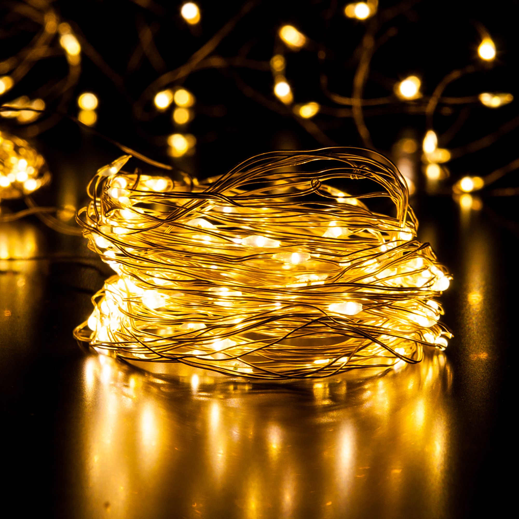 Гирлянда бытовая электрическая занавес Eurosvet 200-004 теплый белый