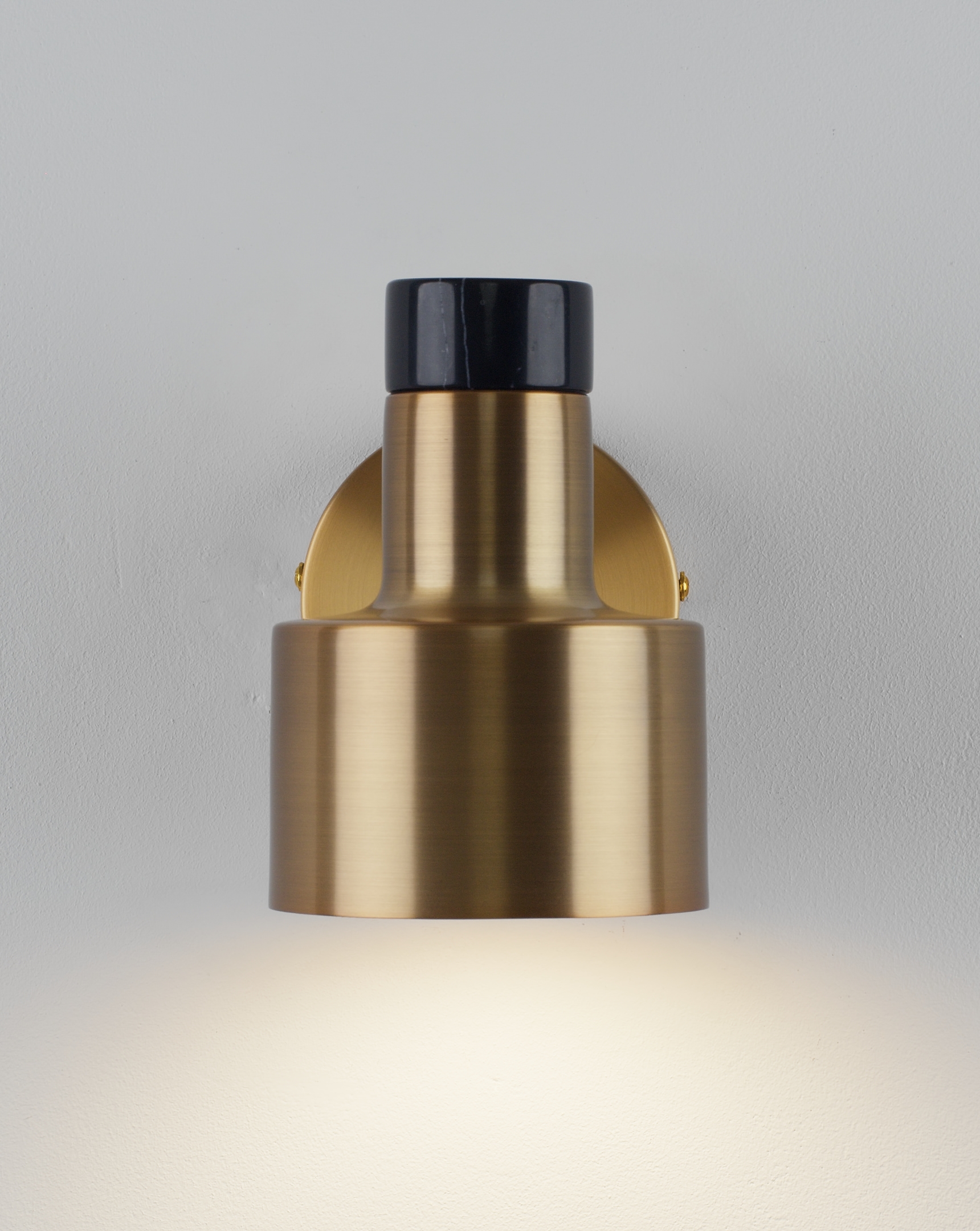 Светильник настенный Moderli V11313-1W Goldy