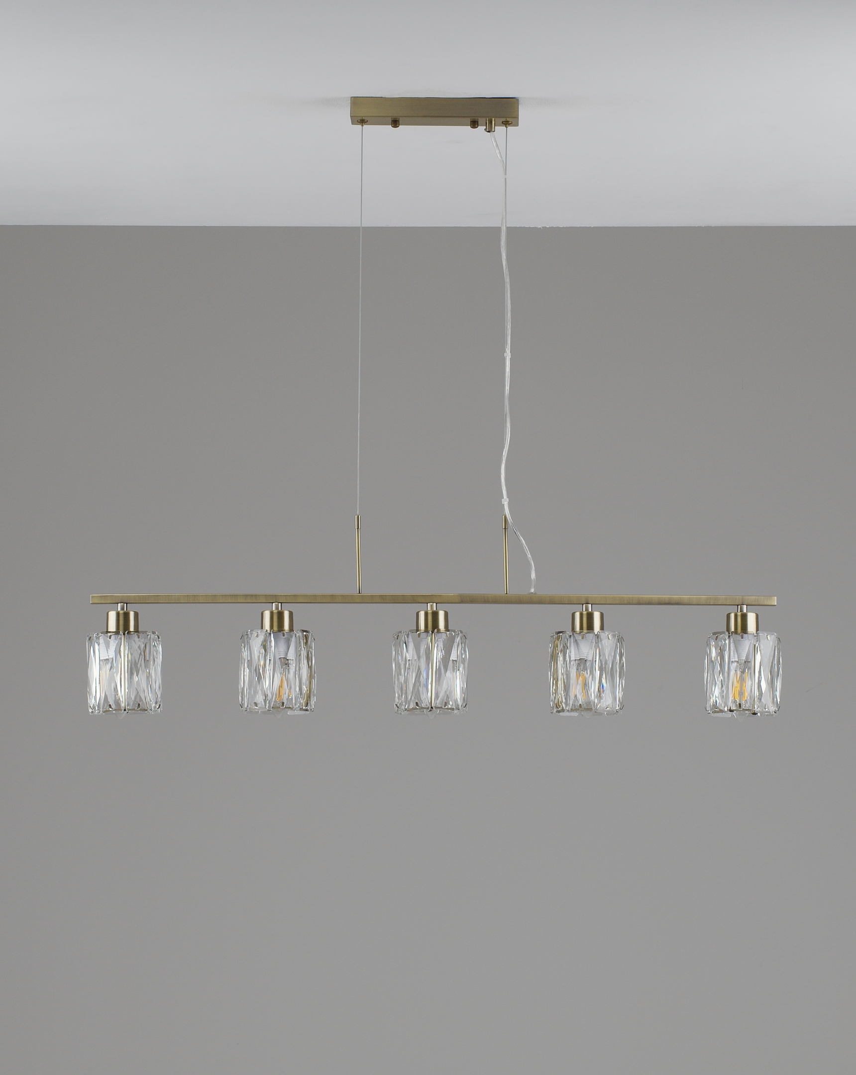 Люстра подвесная Moderli V11683-5P Prismique