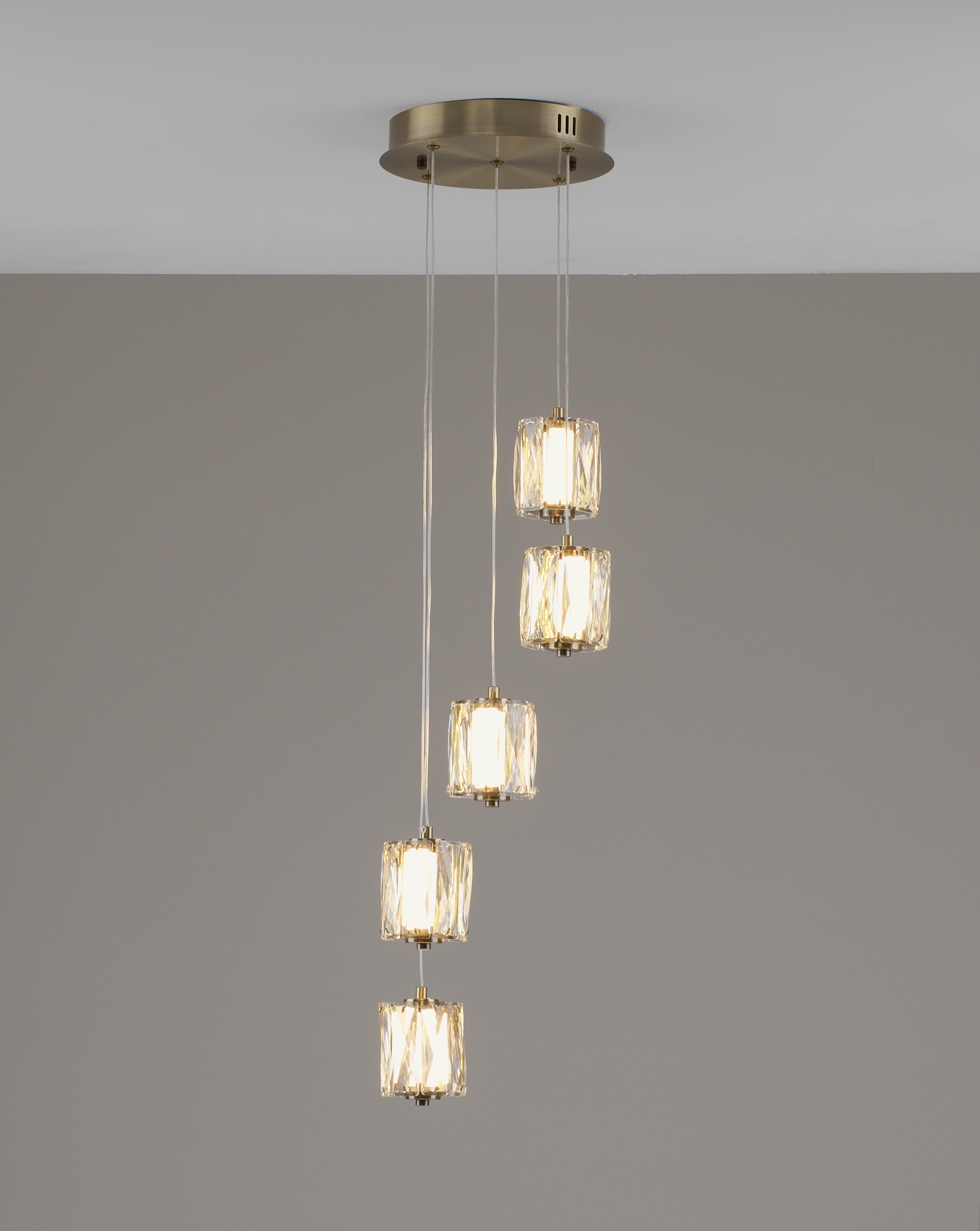 Светильник подвесной светодиодный Moderli V11713-PL Prismique