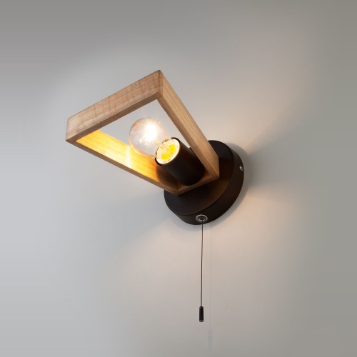 https://cdn.eurosvet.ru/images/catalog/nastennyy-svetilnik-v-stile-loft-70056-1-chernyy-00000081883-0001.jpg