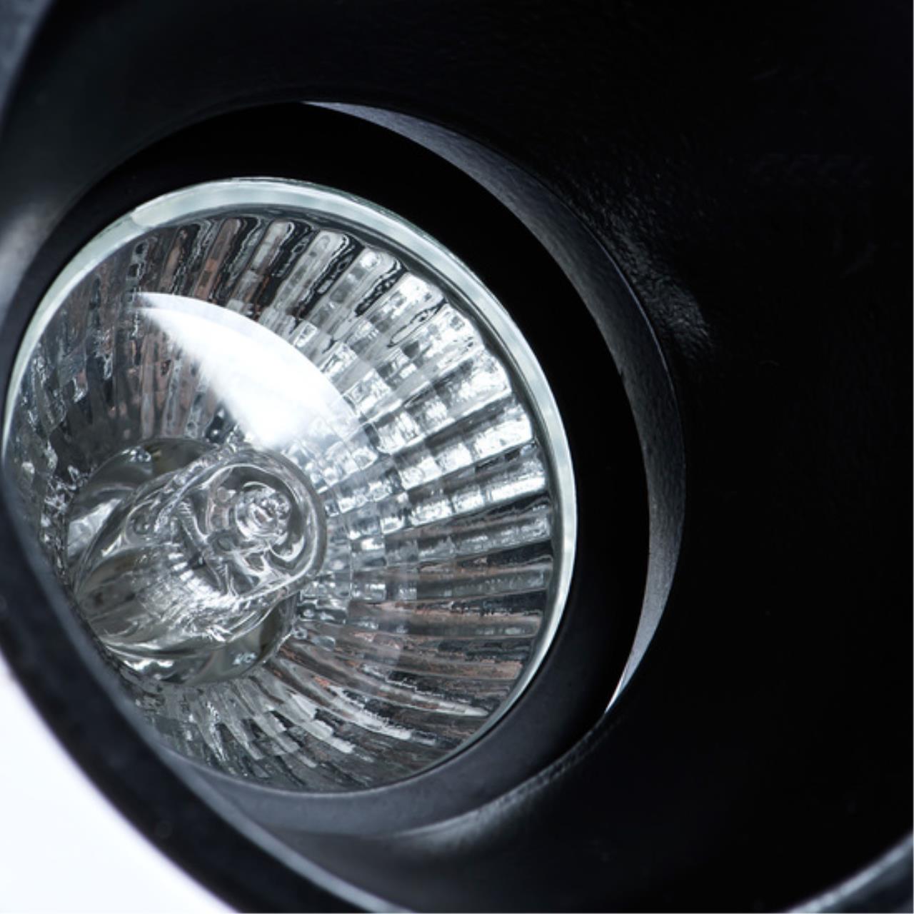 Точечный встраиваемый светильник Arte lamp A6663PL-1BK