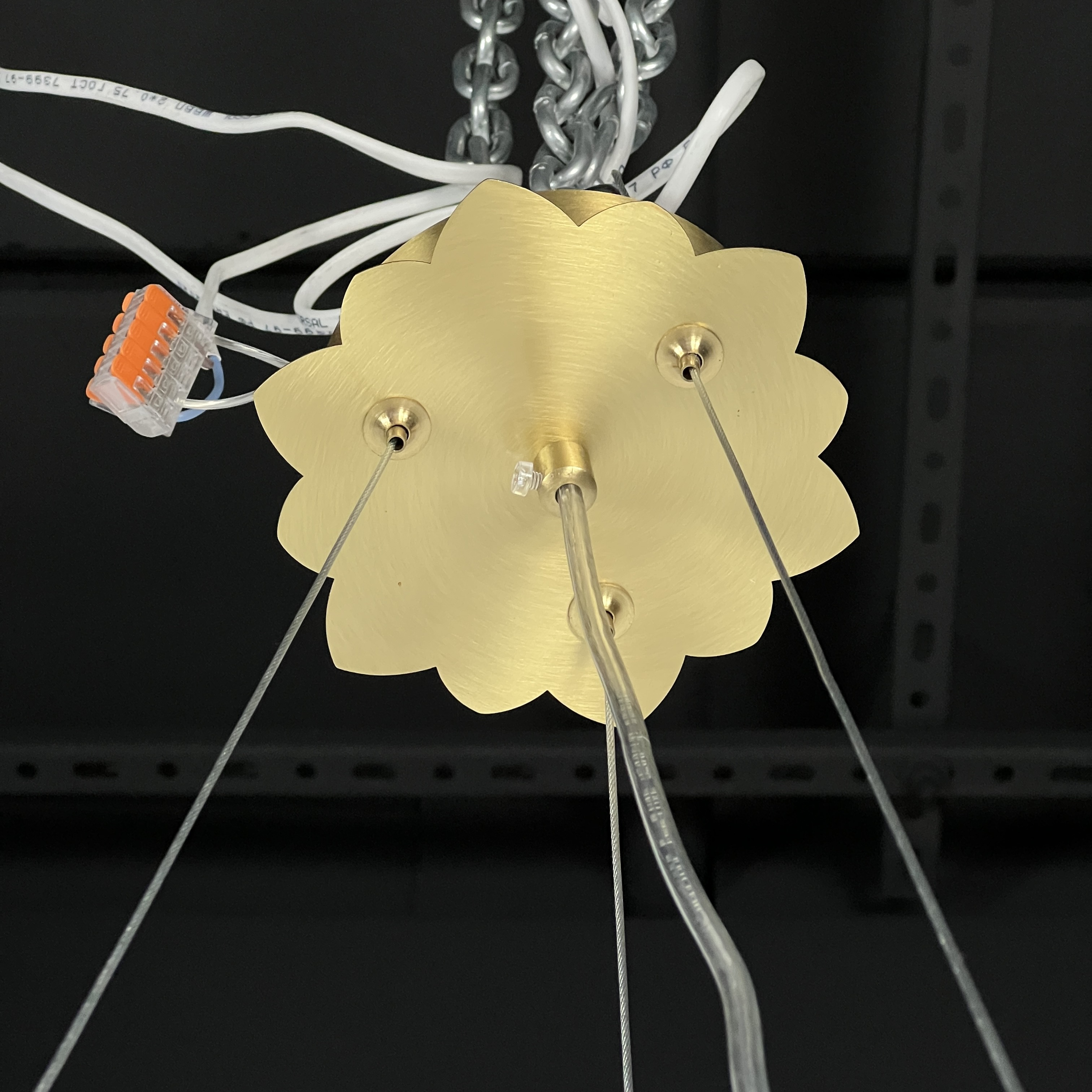 Подвесная люстра LOTOS D64 203933-26