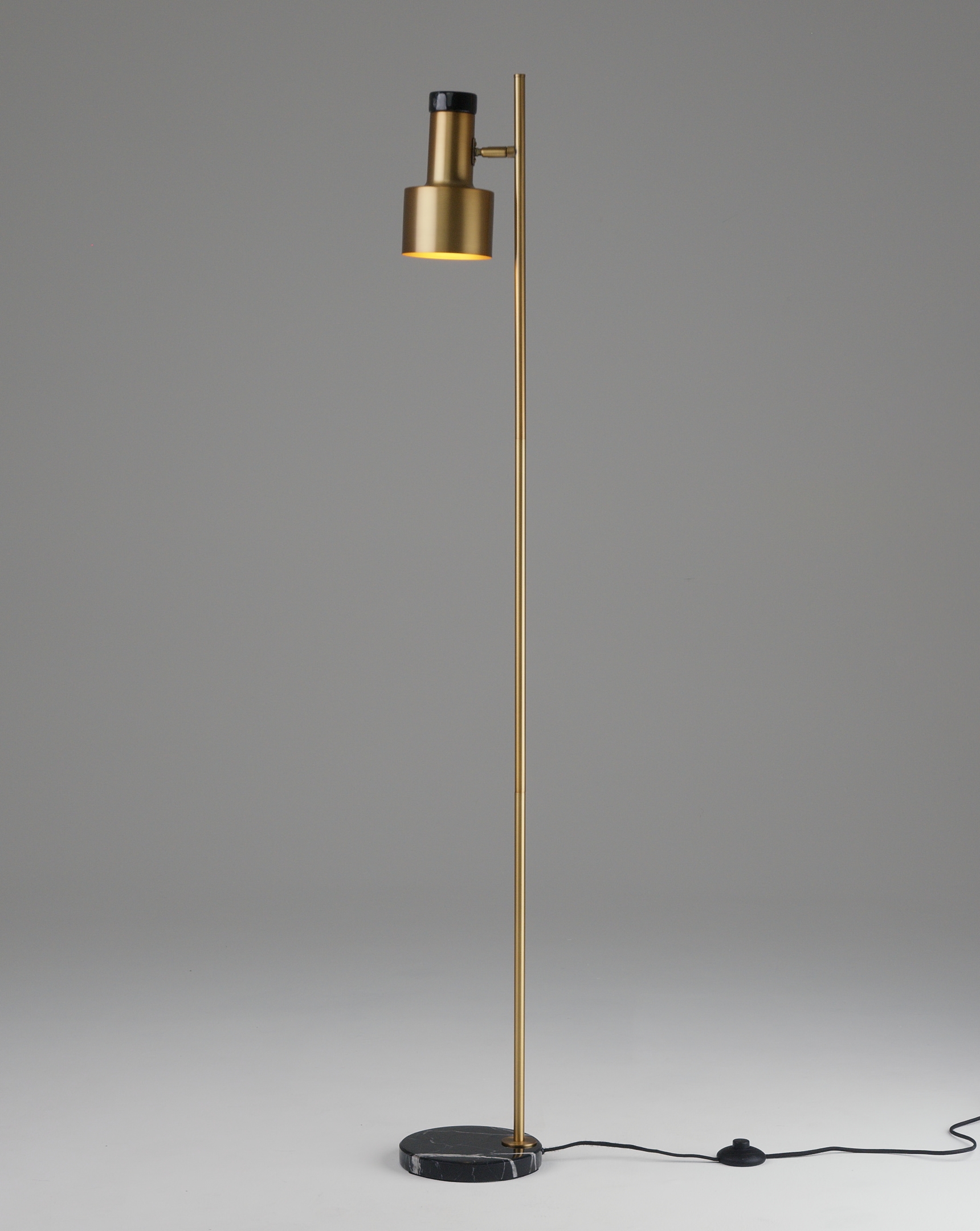 Торшер Moderli V11310-1F Goldy