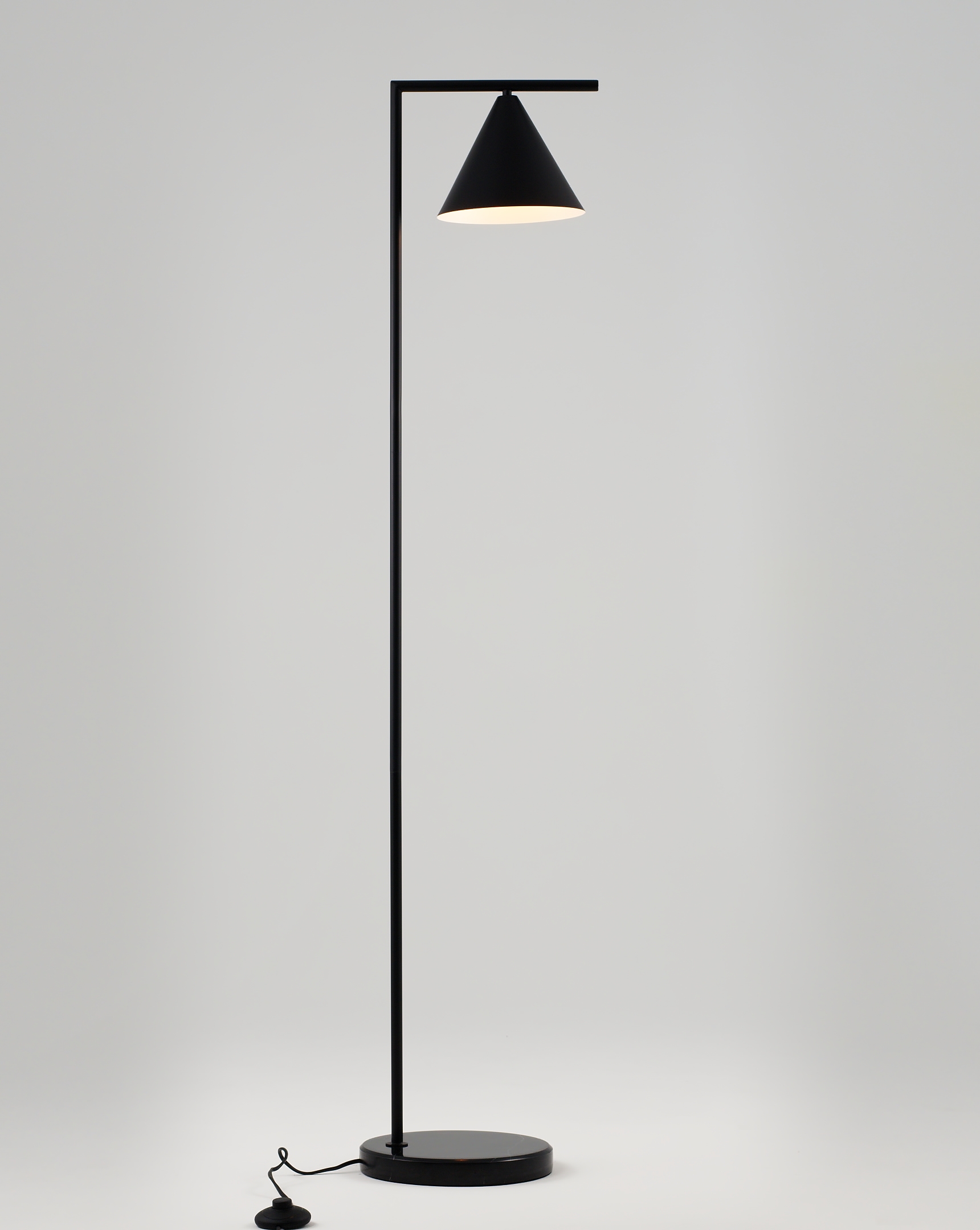 Торшер Moderli V11591-1F Omaha