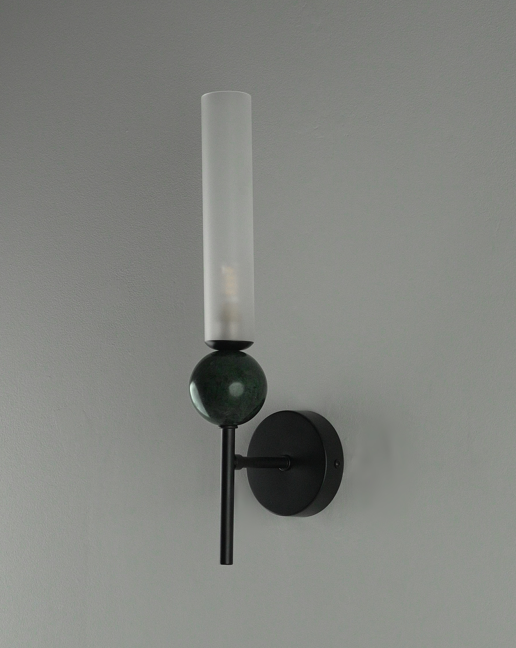 Светильник настенный Moderli V11793-1W Illis