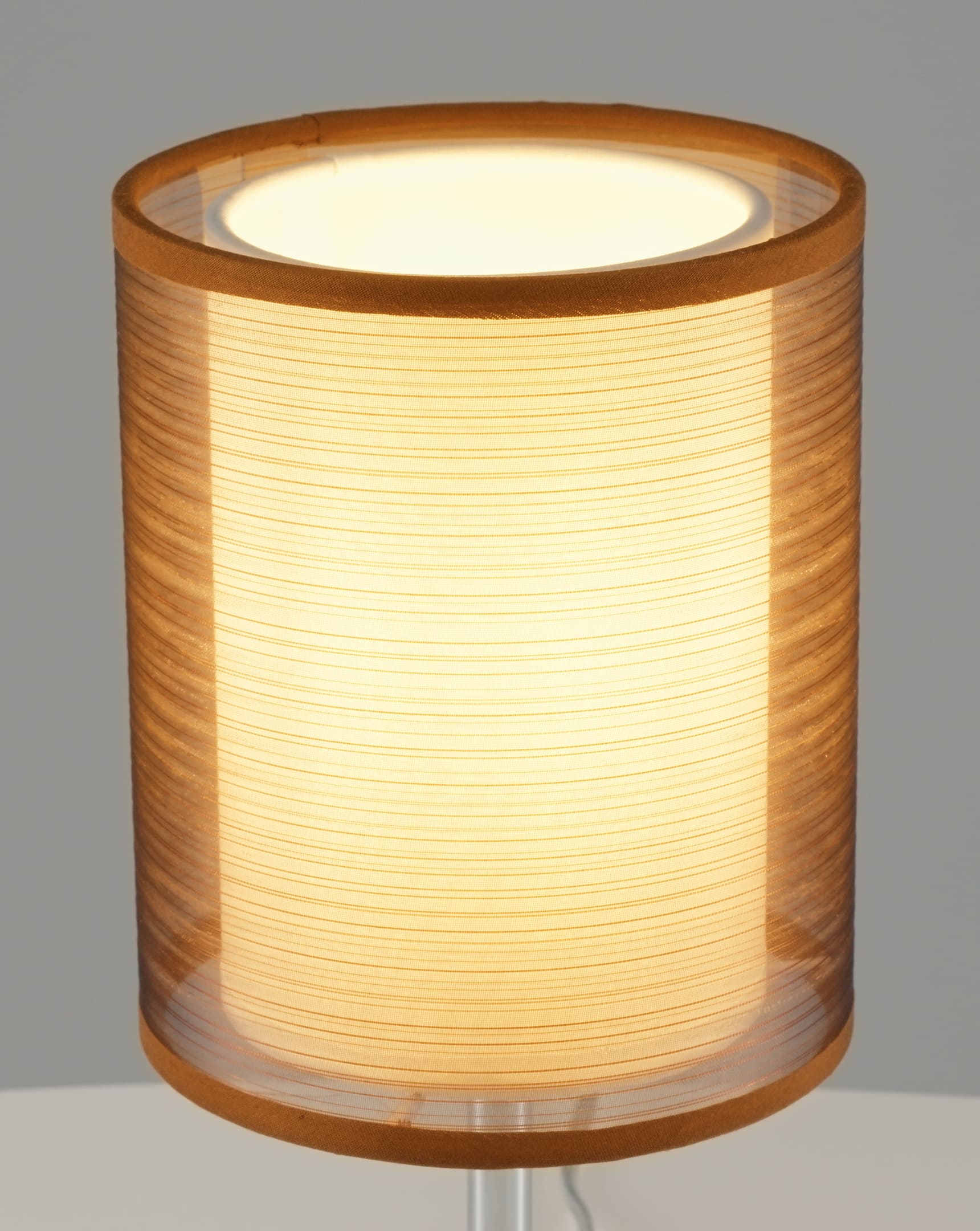 Лампа настольная Moderli V10626-1T Room