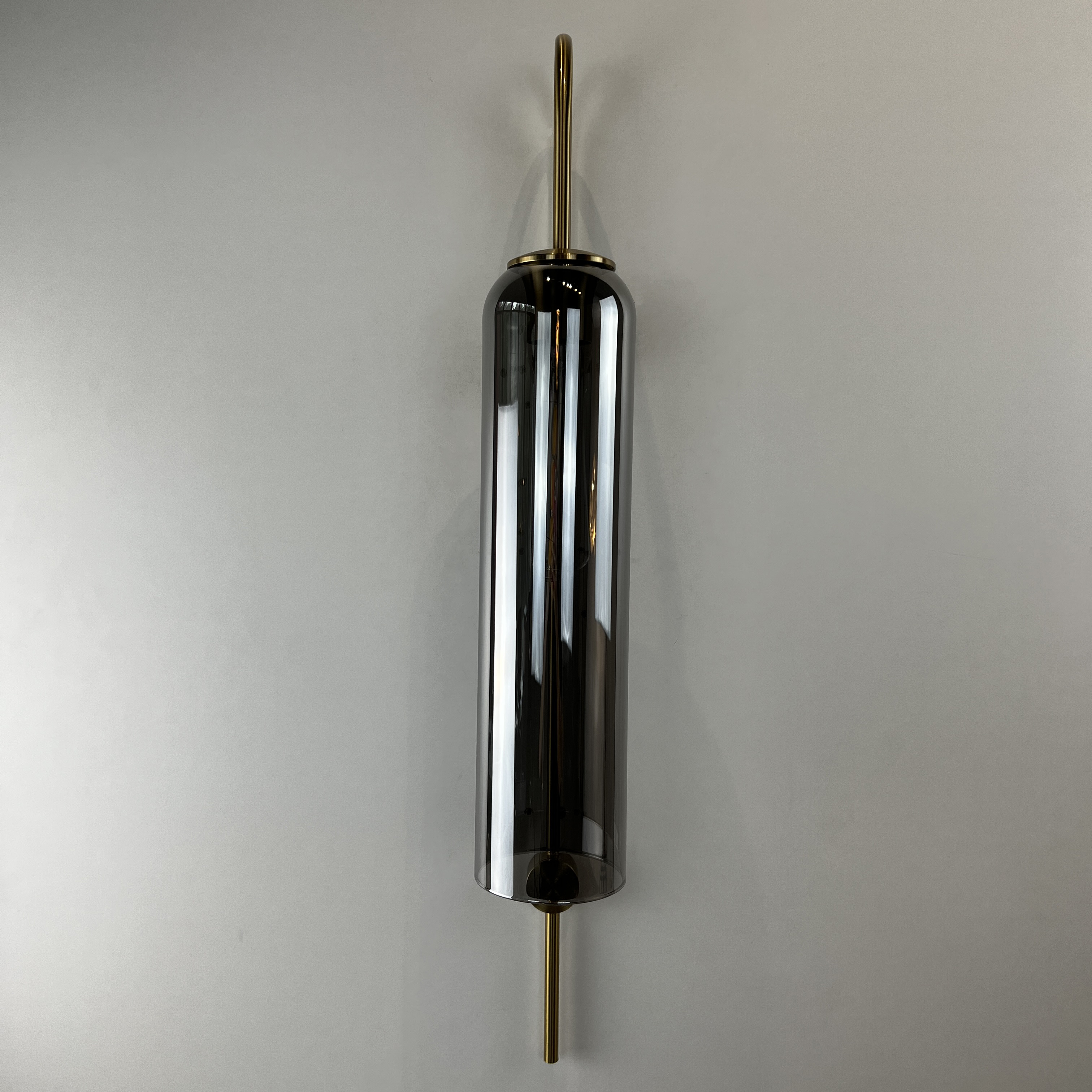 Бра Articolo Float Wall Sconce Black от Imperiumloft 123132-22