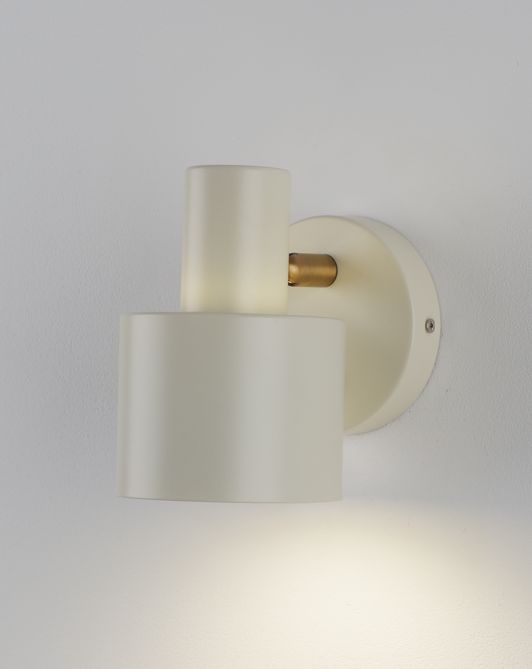 Светильник настенный Moderli V11272-1W Artis