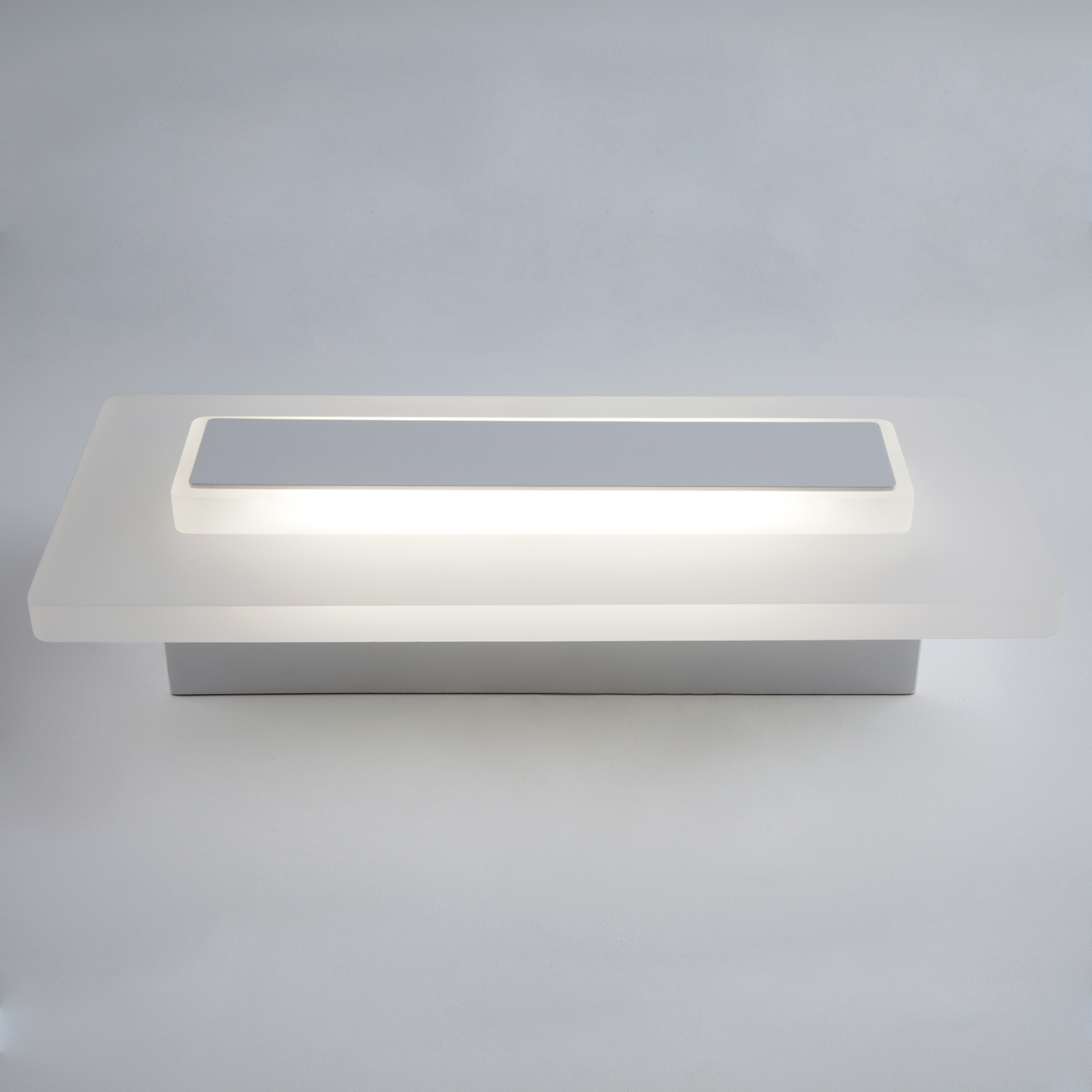 Светильник настенный светодиодный белый Eurosvet 40132/1 LED