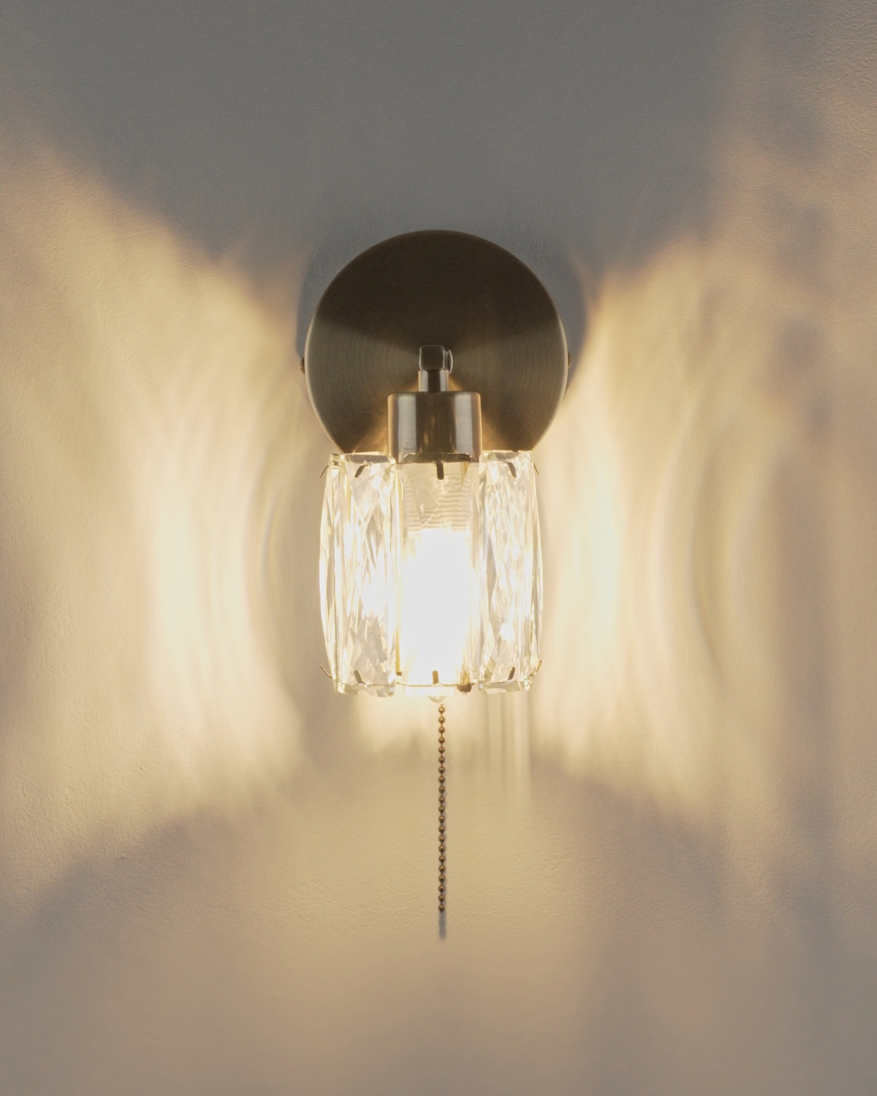 Светильник настенный Moderli V11710-1W Prismique