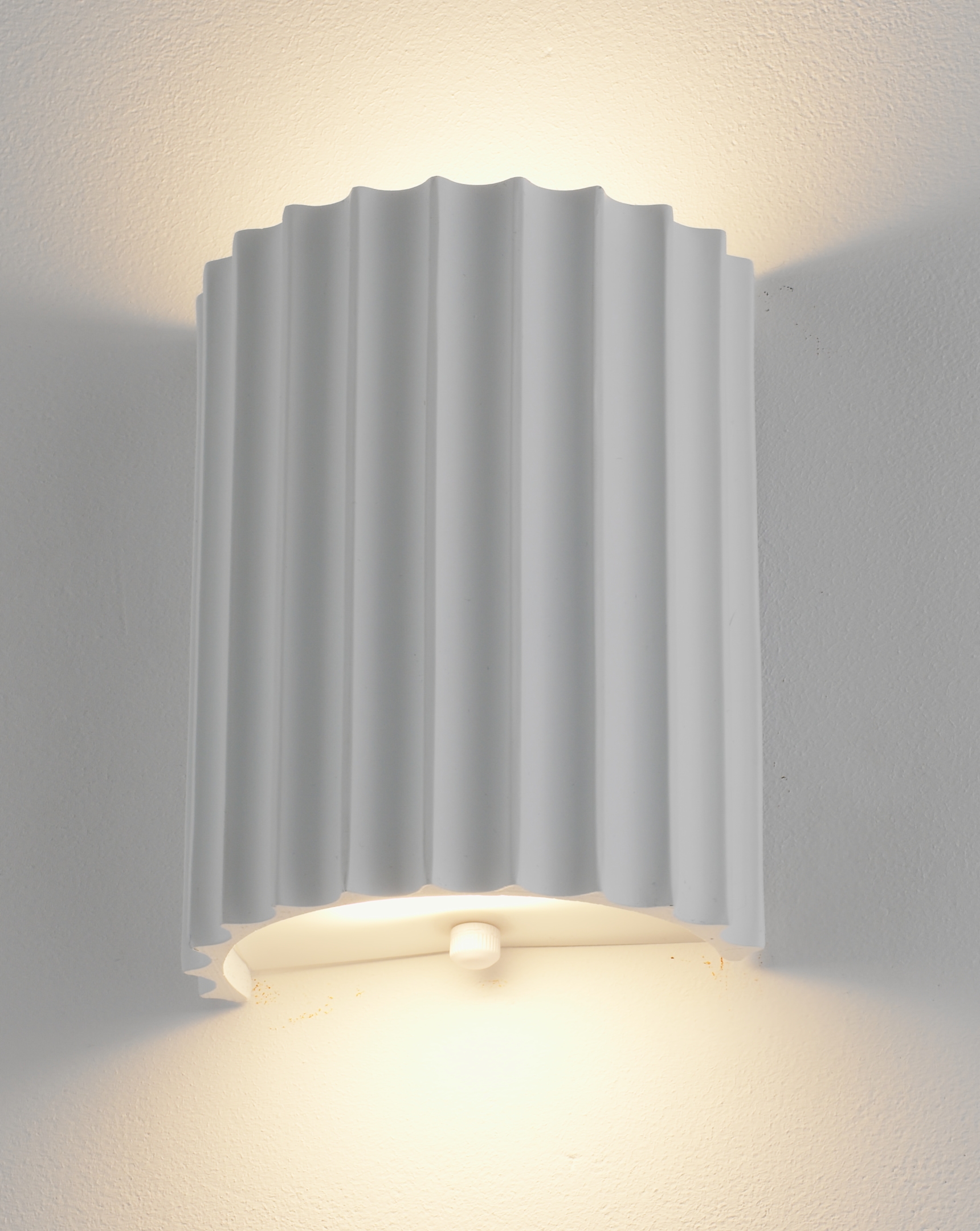 Светильник настенный светодиодный Moderli V11220-WL Bailey