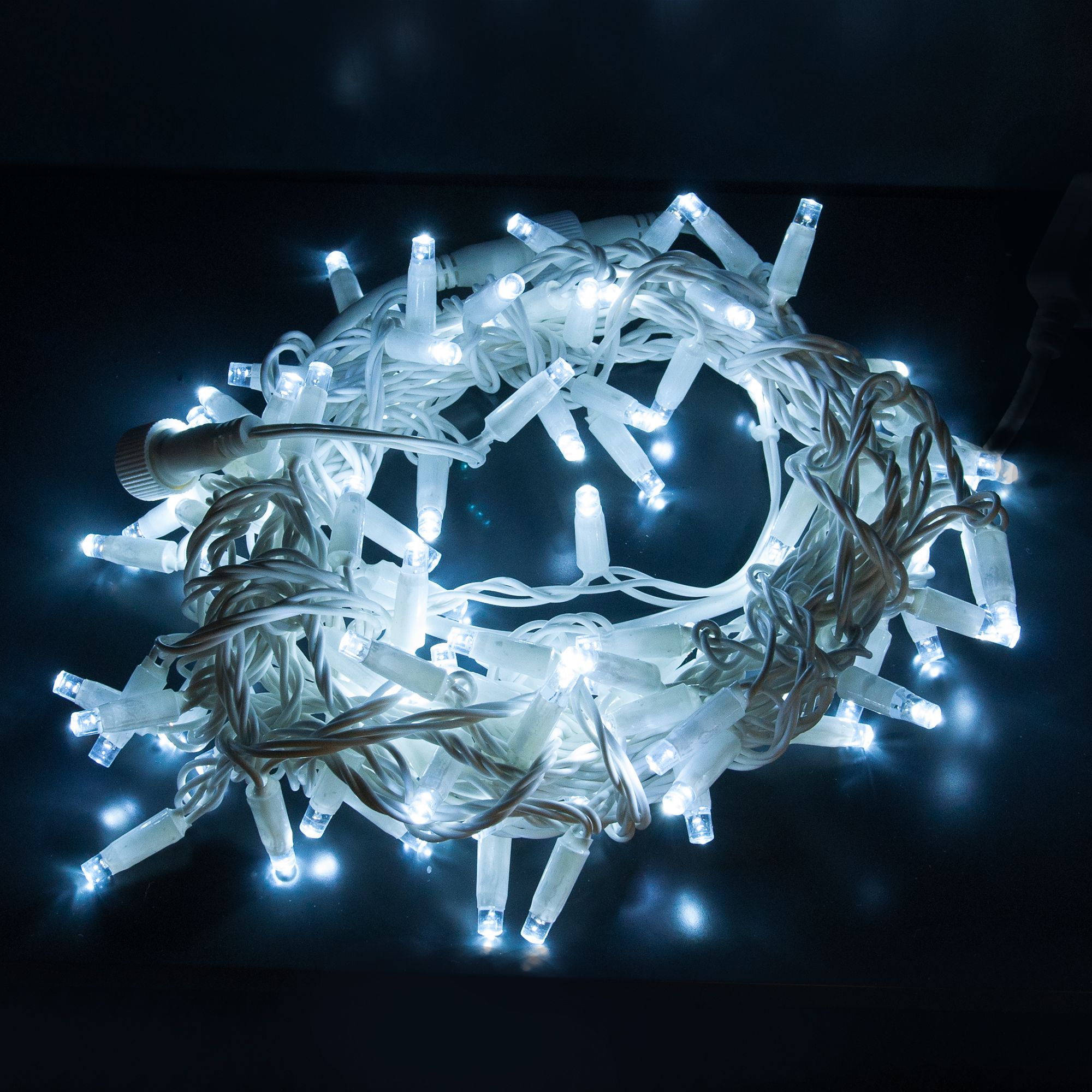 Гирлянда бытовая электрическая нить Eurosvet 400-101 белый