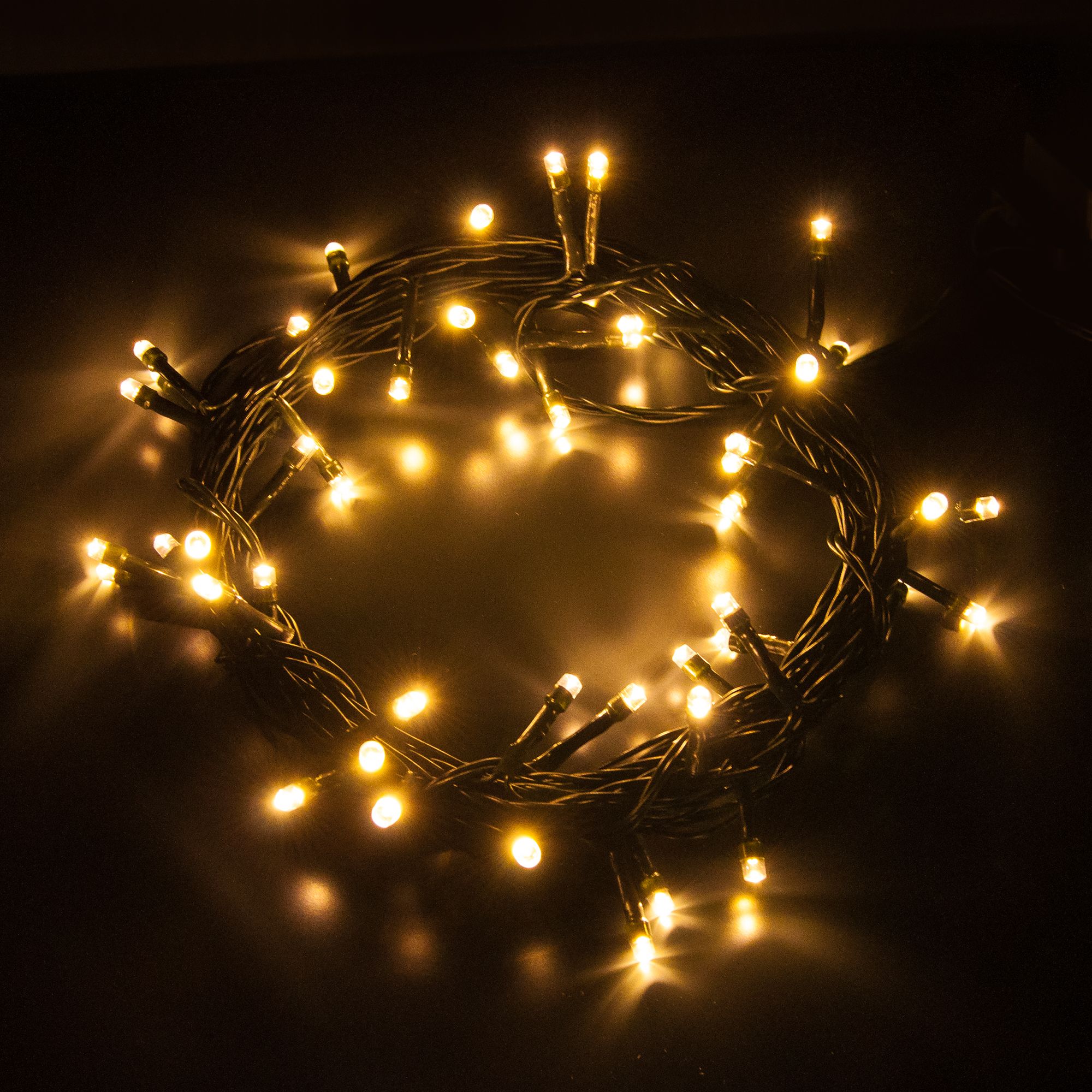 Гирлянда бытовая электрическая нить Eurosvet 400-001 теплый белый