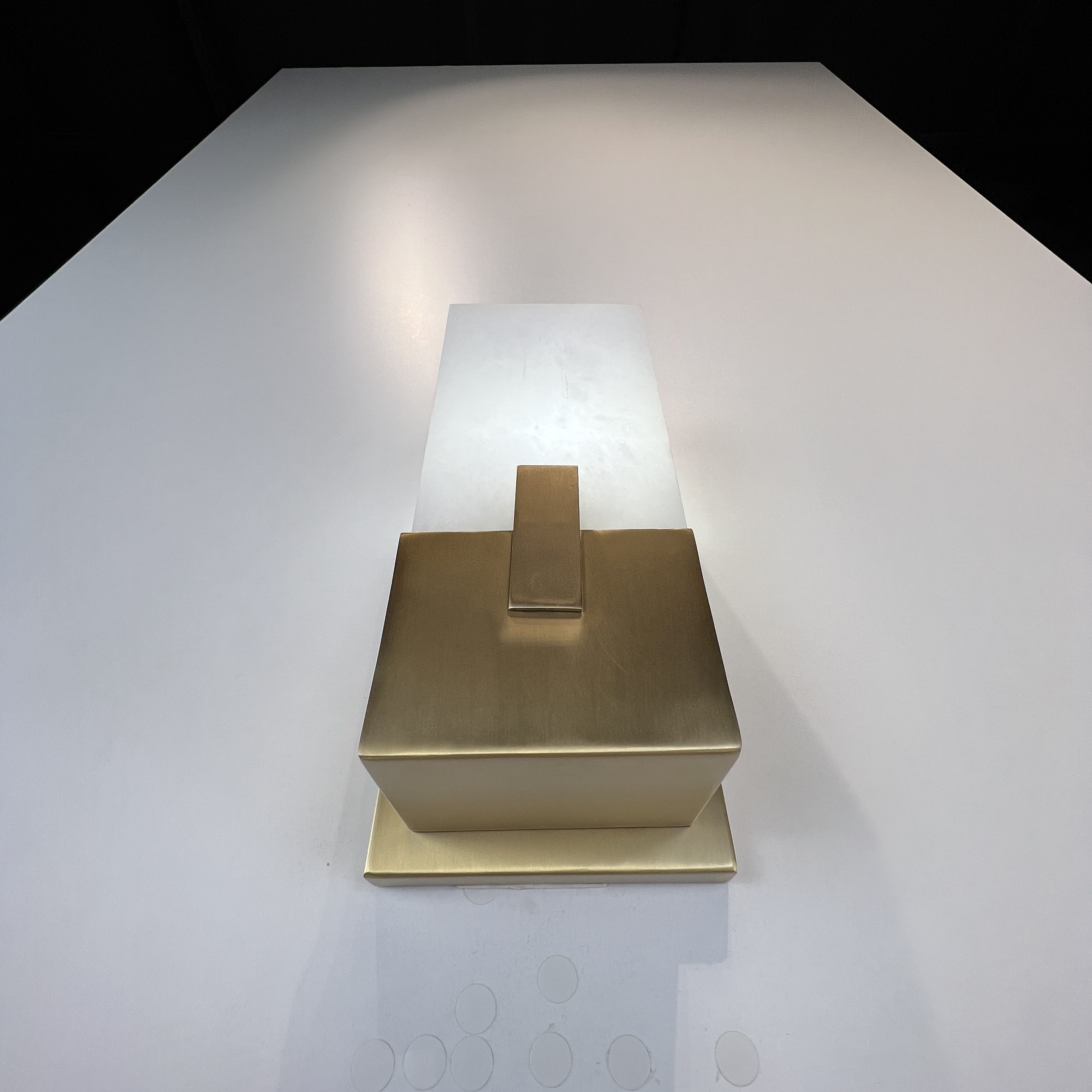 Бра Covet Short Clip Bath Sconce от Imperiumloft 147864-22
