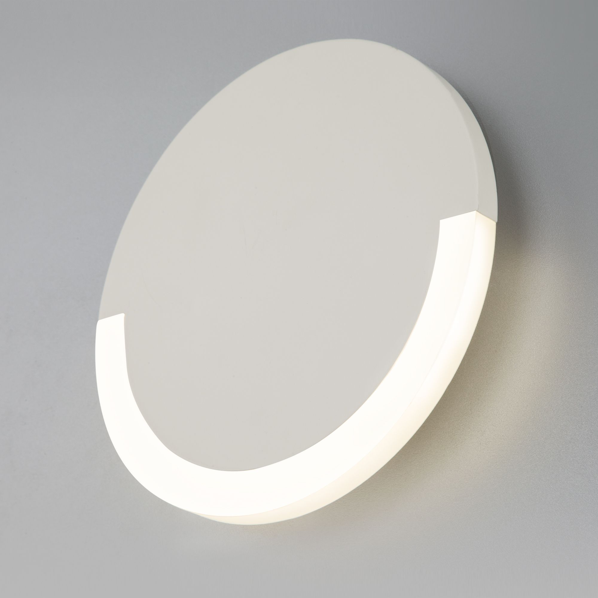 Настенный светильник Eurosvet 40147/1 LED белый