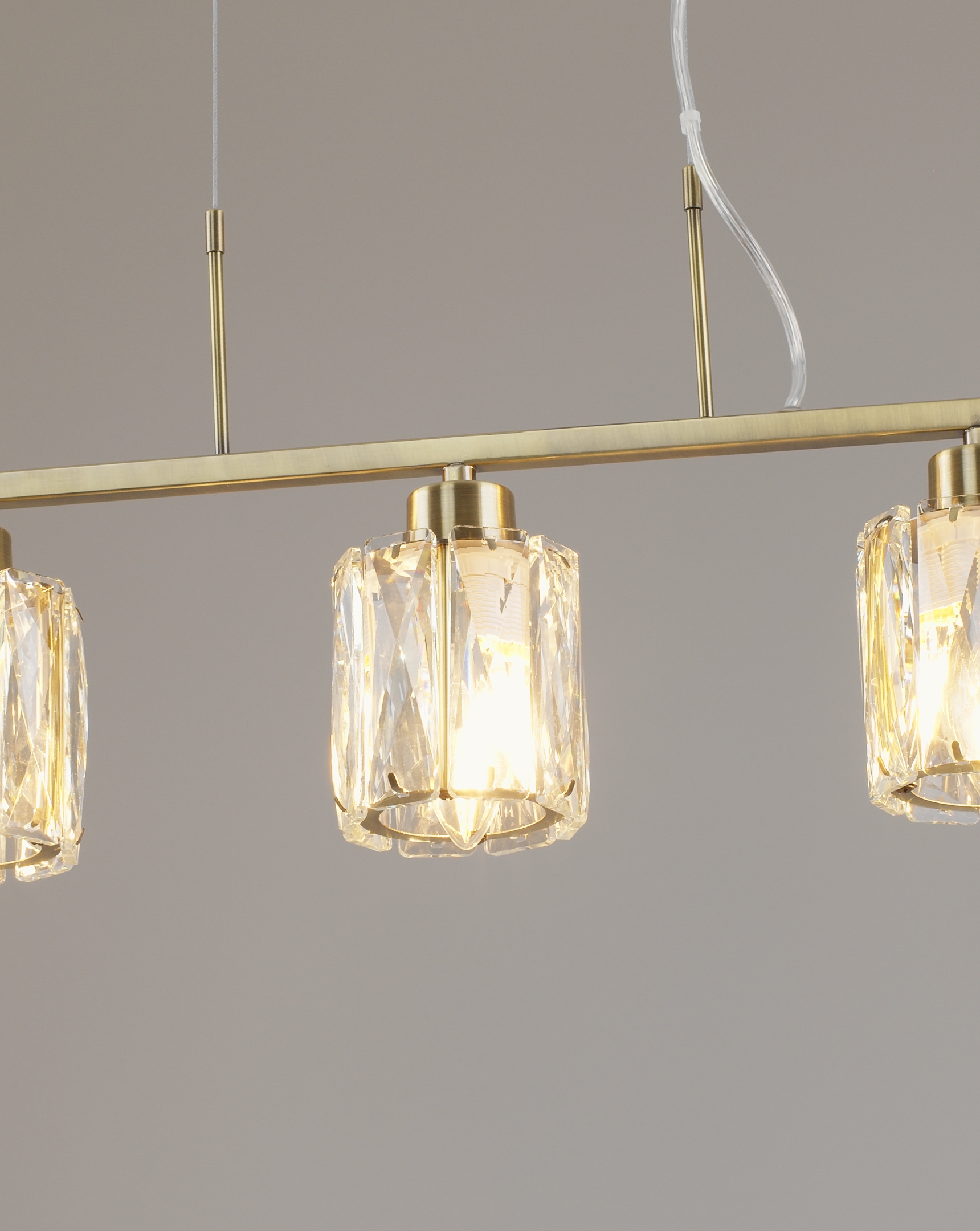 Люстра подвесная Moderli V11683-5P Prismique