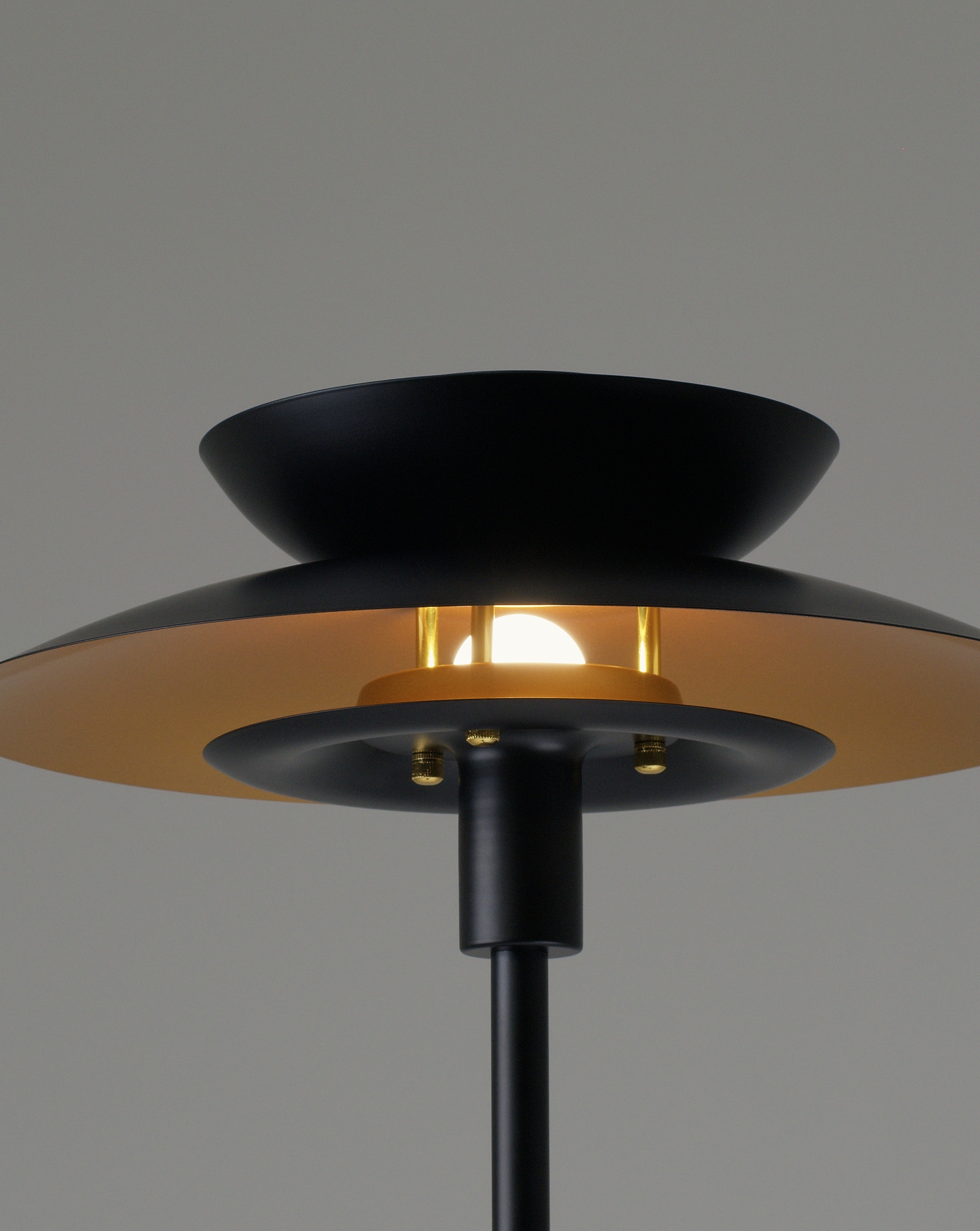 Торшер Moderli V11299-1F Shaggy