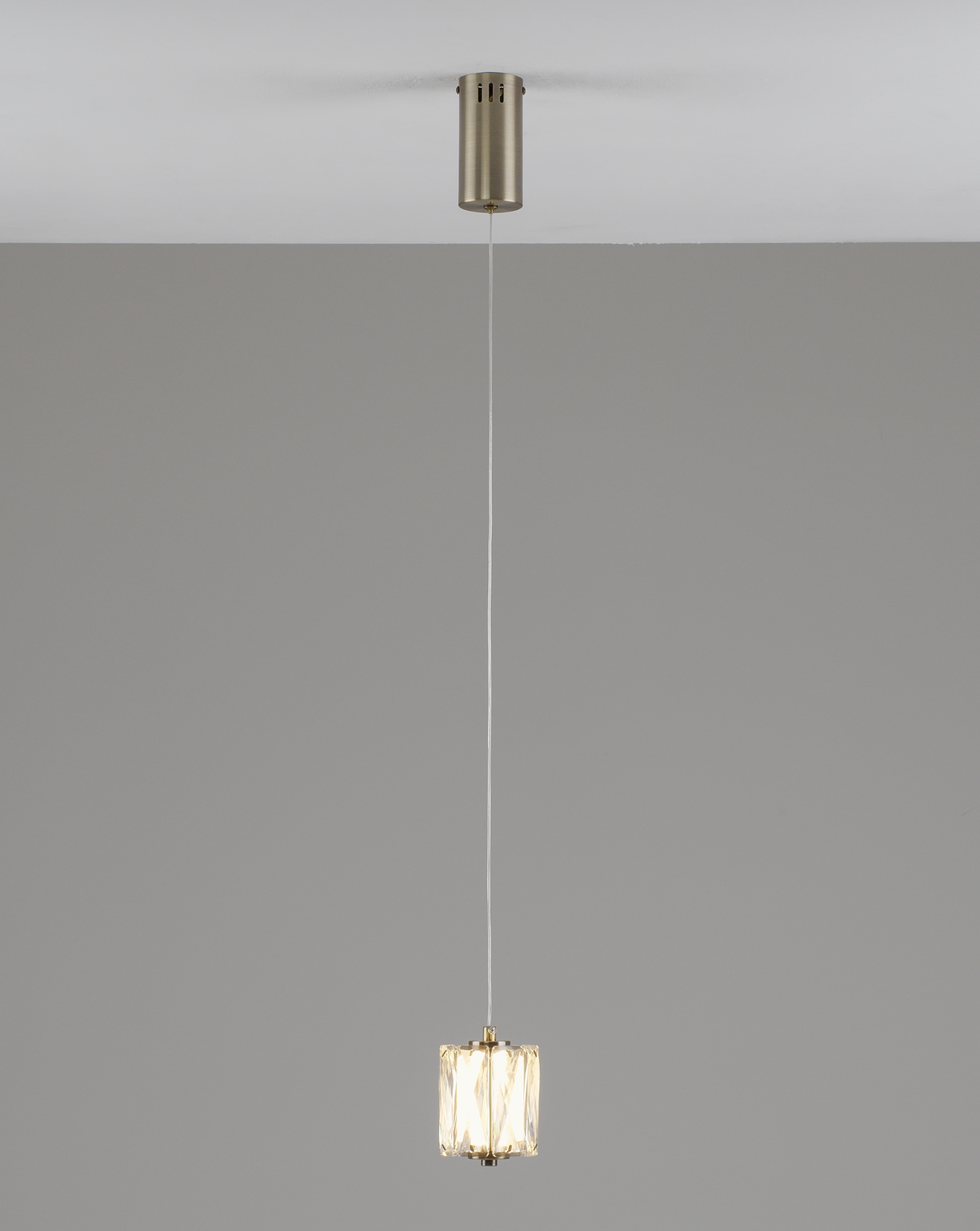 Светильник подвесной светодиодный Moderli V11712-PL Prismique