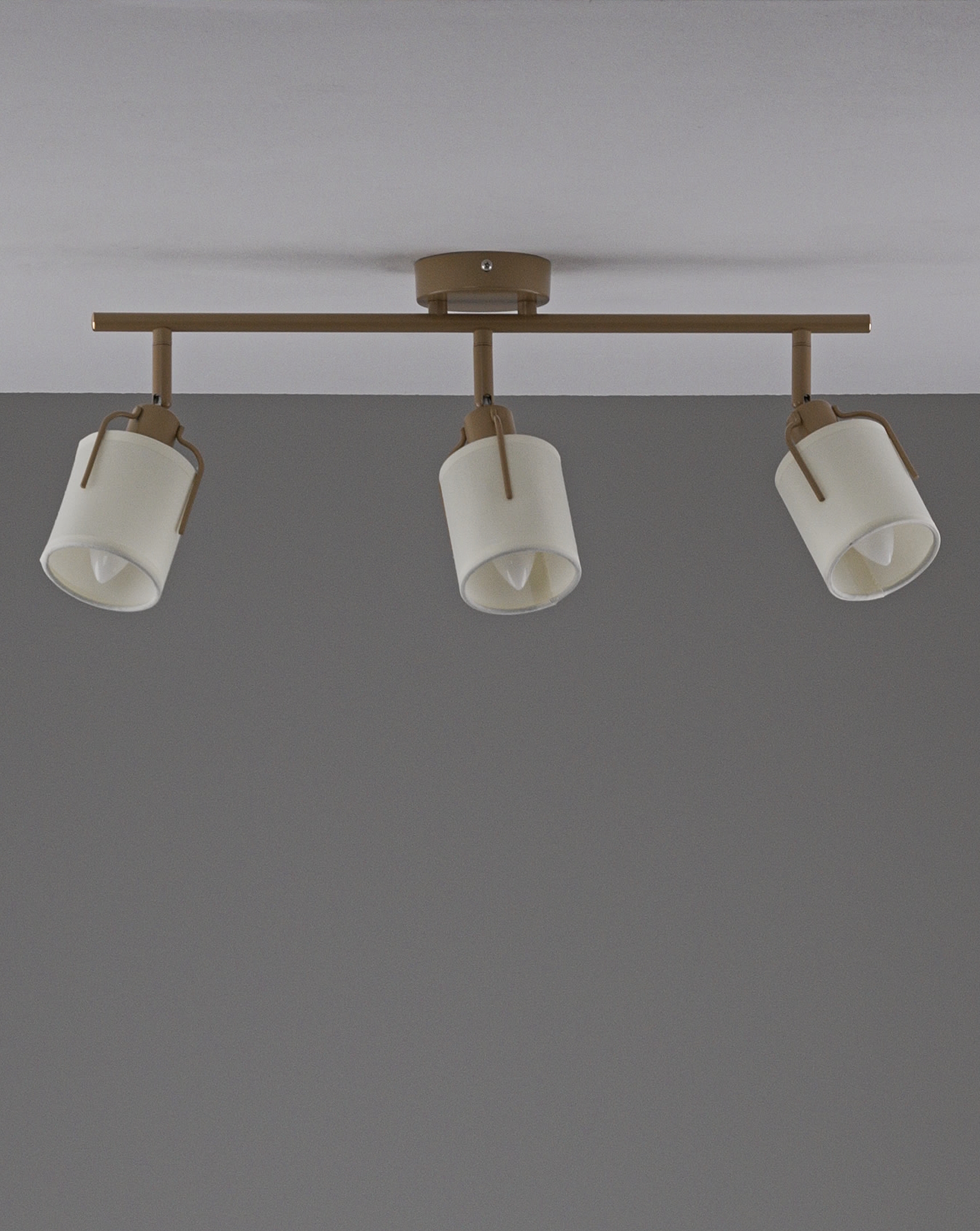 Спот Moderli V11855-3C Inari