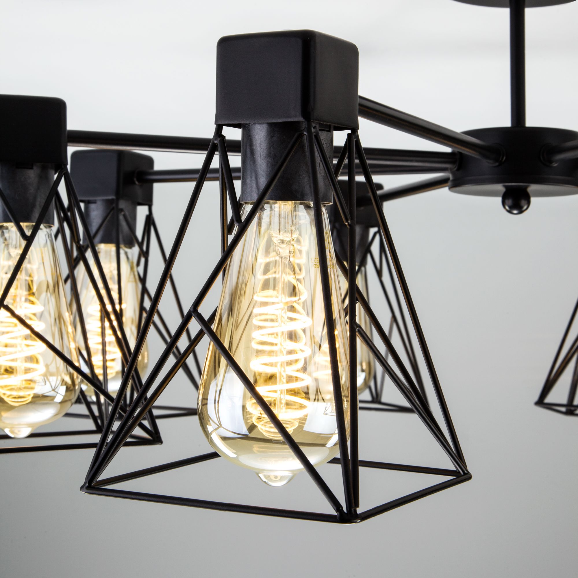 Потолочный светильник Eurosvet 70107/8 черный