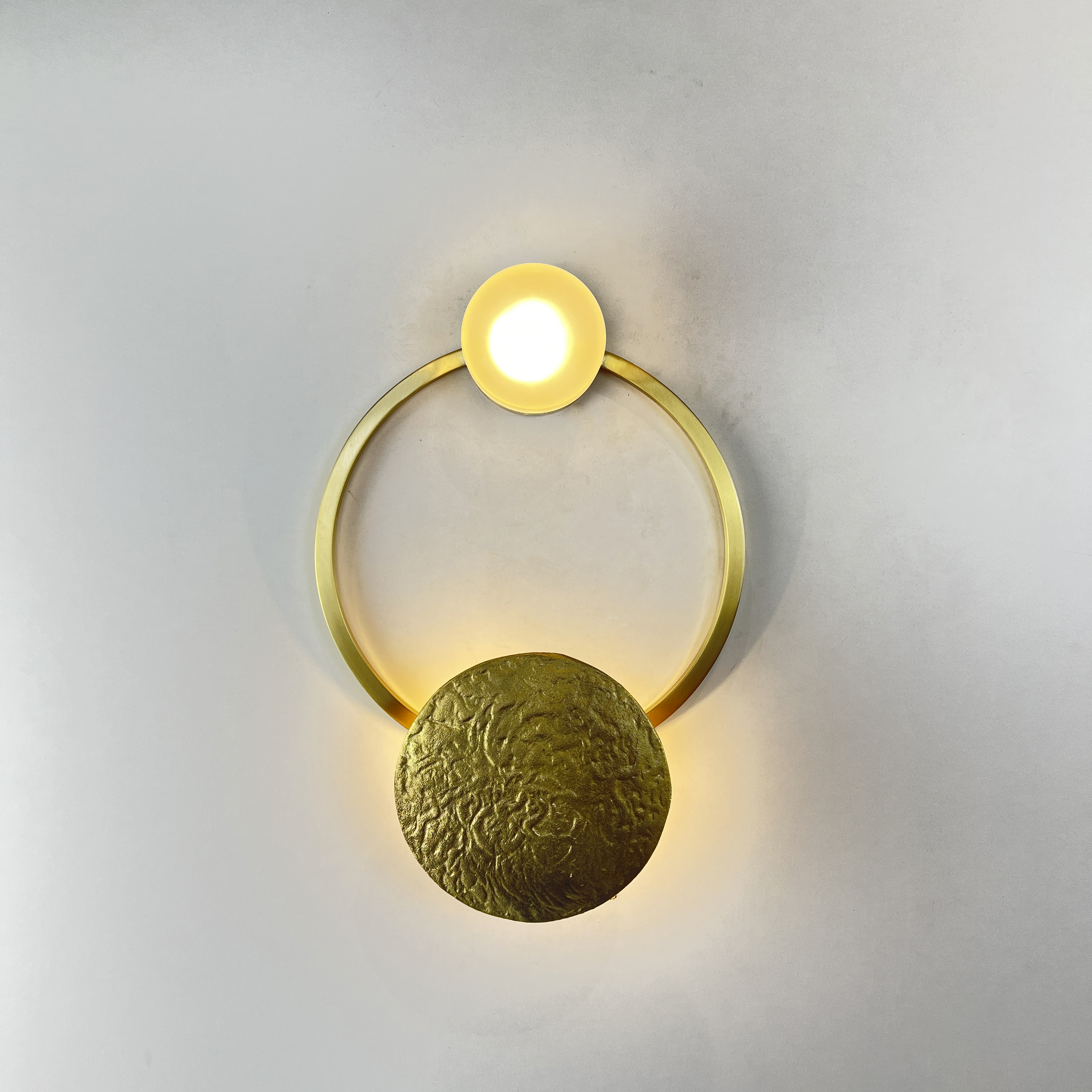 Настенный светильник SHIELD B 158396-26