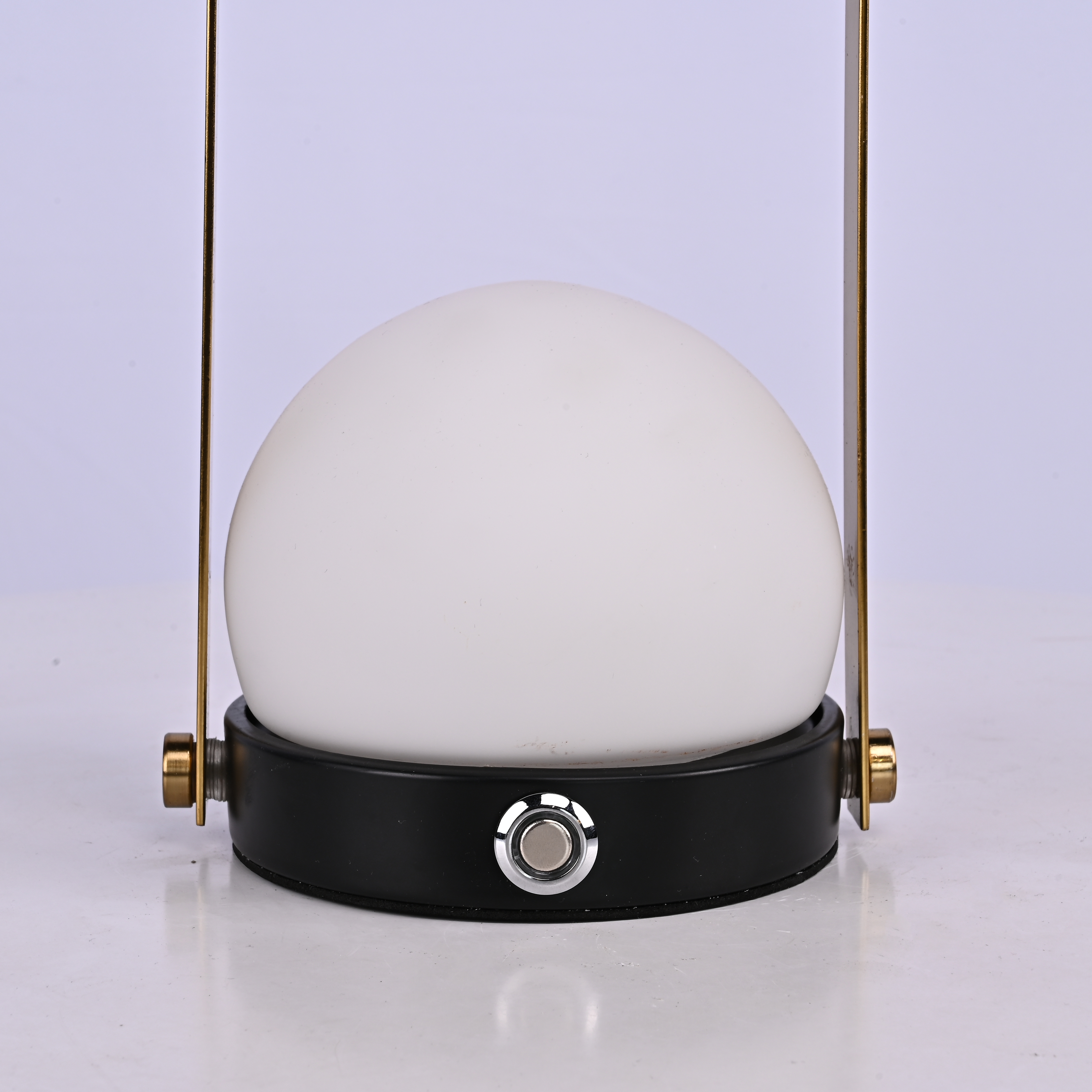 Настольная лампа Tangli White Tab 302469-22