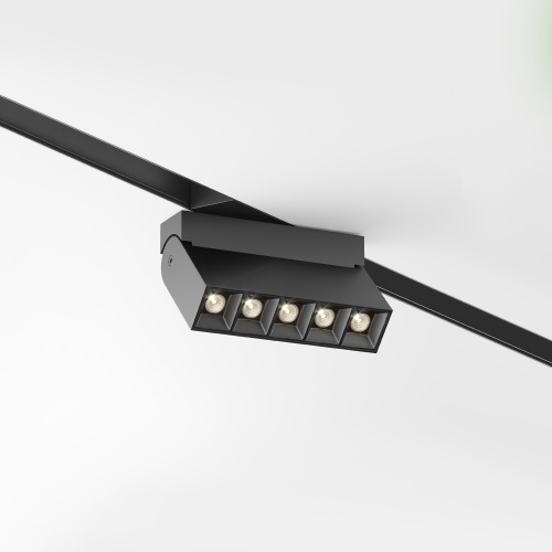 https://mais-upload.maytoni.de/Photo/2b568282-7d33-4760-a21f-4e9a682365e8/026standard/RENDER_Main_Image_TR077-2-10W3K-B_standard_(79).jpeg