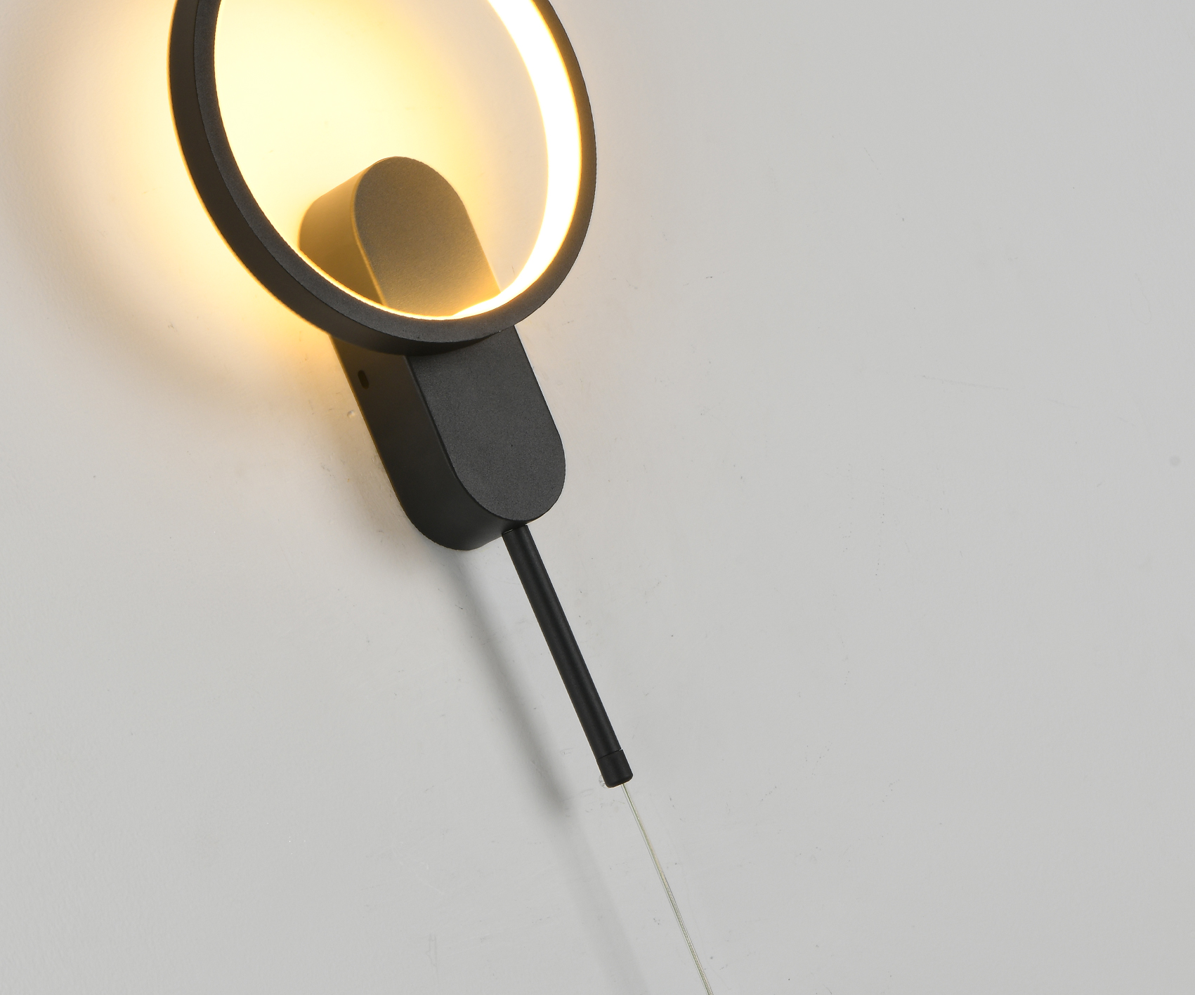 Настенный Kink Light светильник Адис черный 2204,19