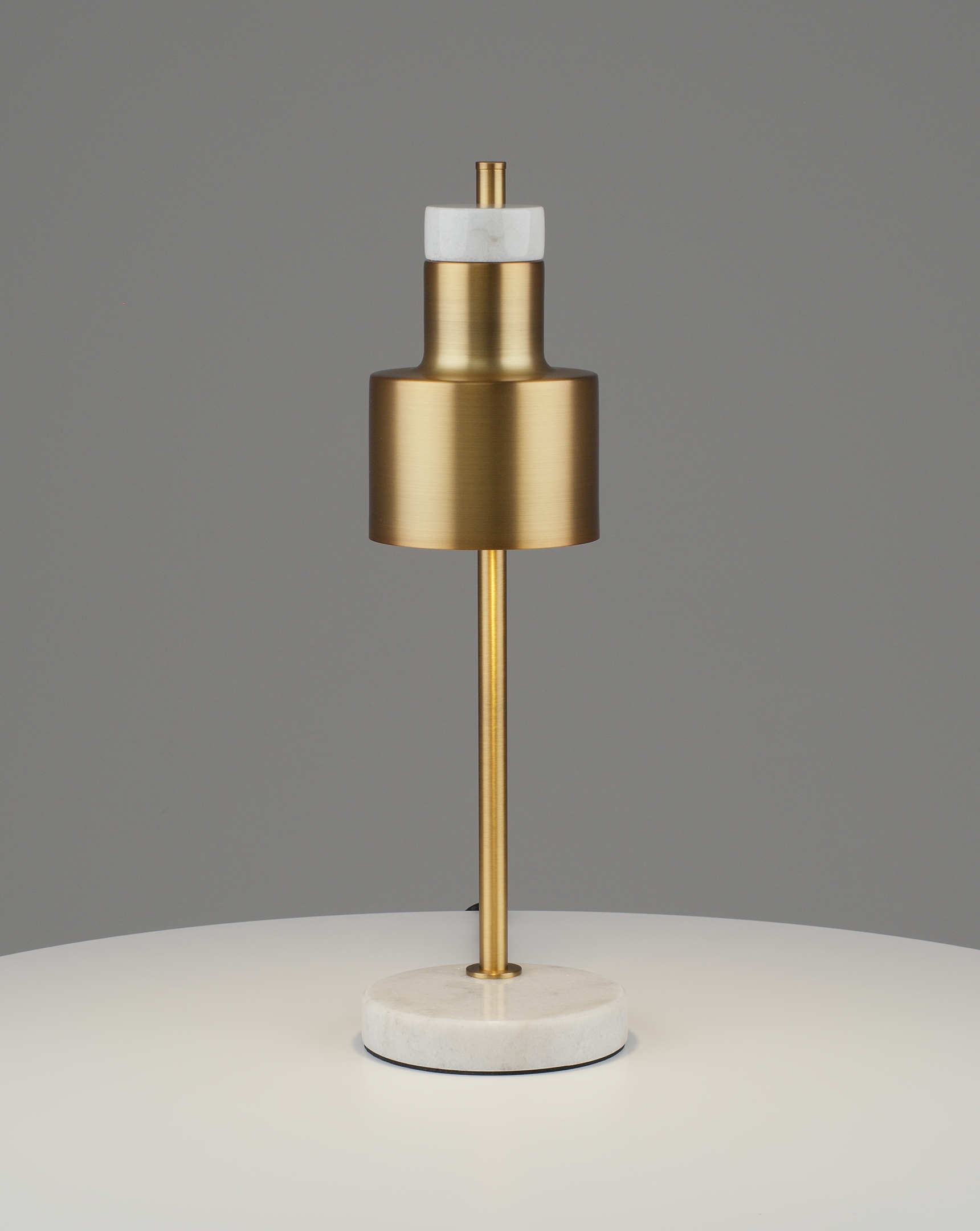 Лампа настольная Moderli V11308-1T Goldy