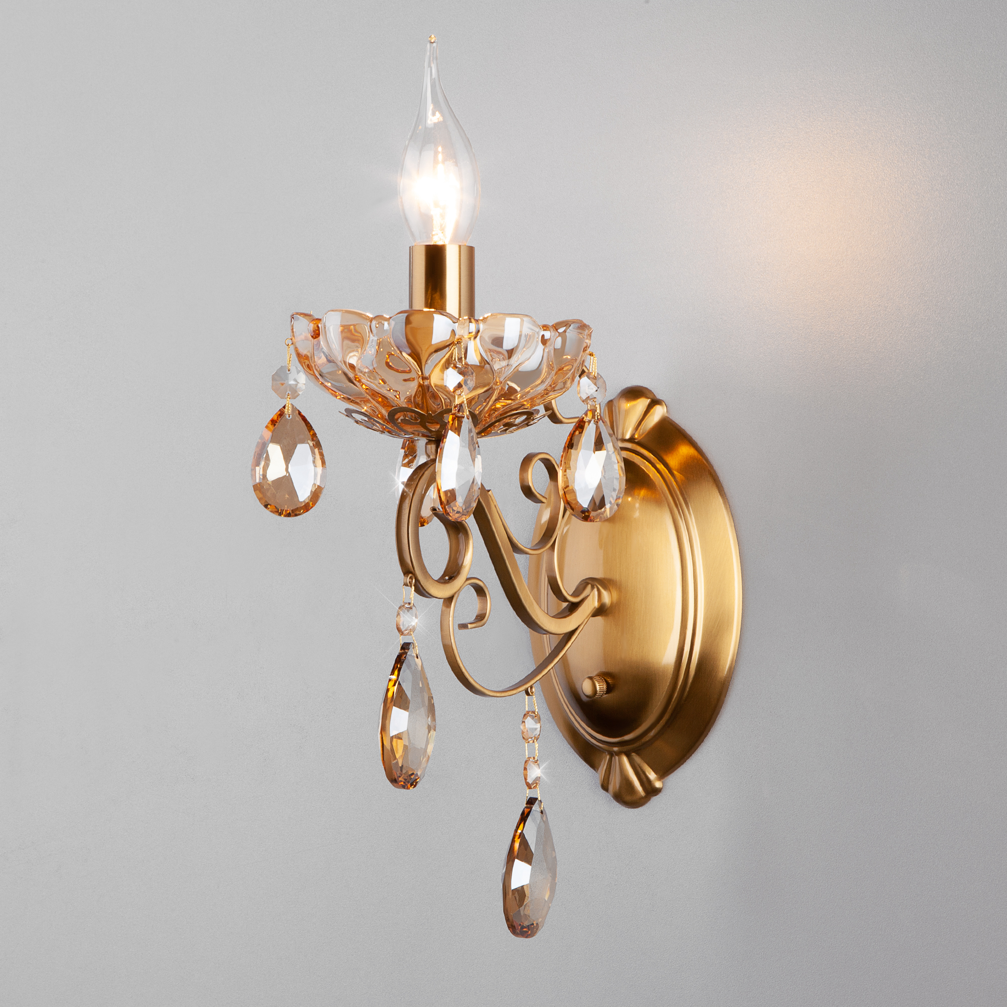 Настенный светильник Eurosvet 10109/1 бронза/тонированный хрусталь Strotskis