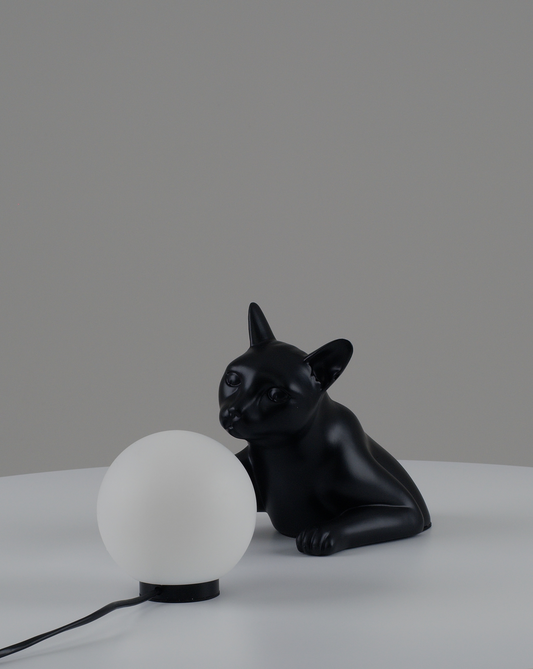 Лампа настольная Moderli V11677-TL Monya