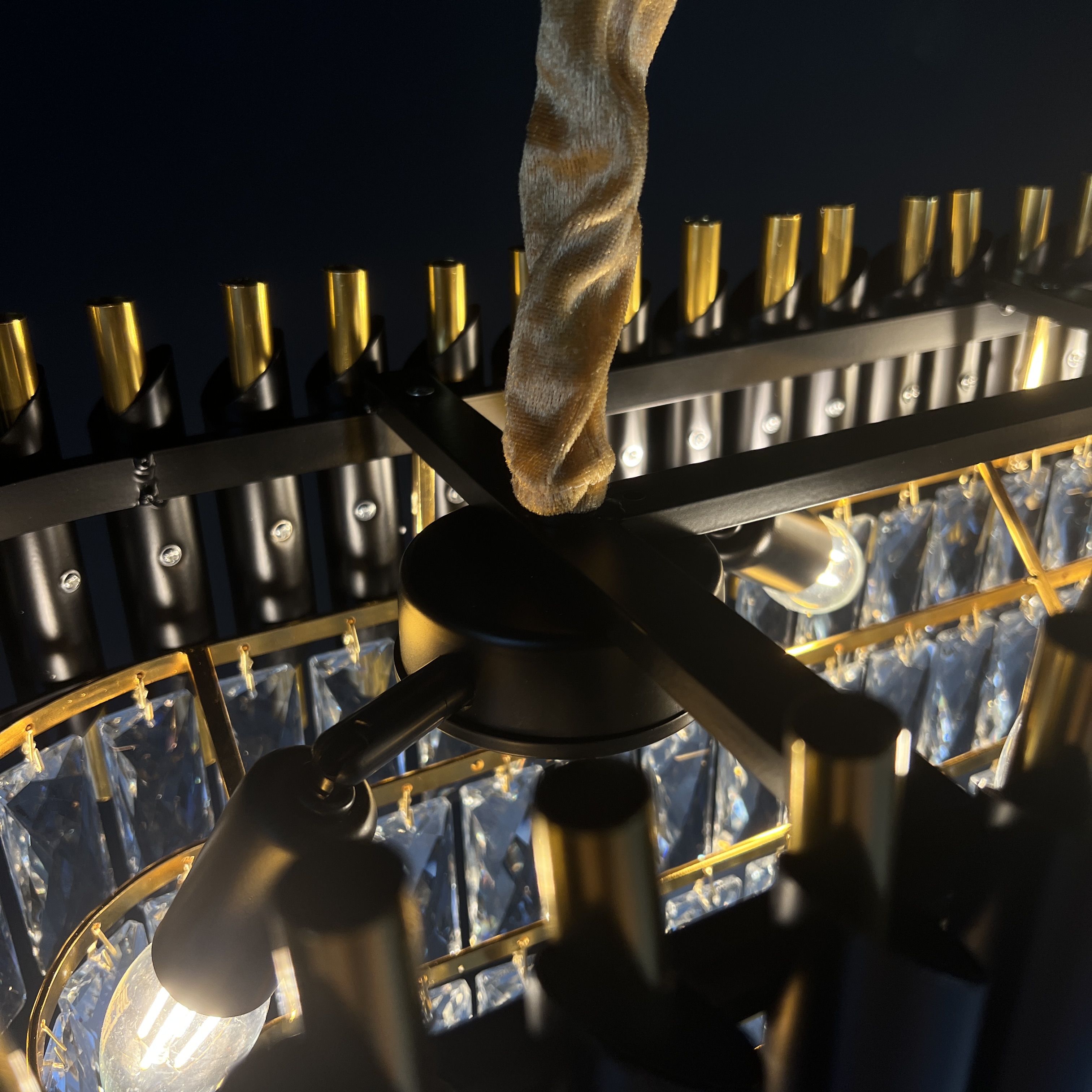 Подвесная люстра Empire Black Rectangular Chandelier Crystal 156487-22