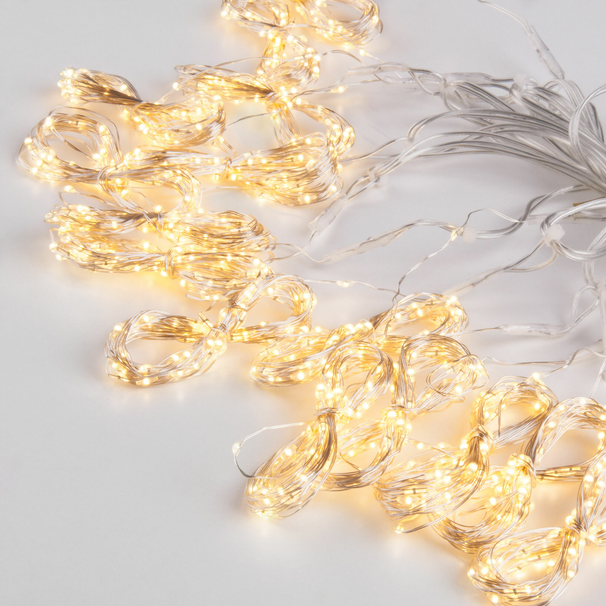 Гирлянда бытовая электрическая занавес Eurosvet 200-006 теплый белый