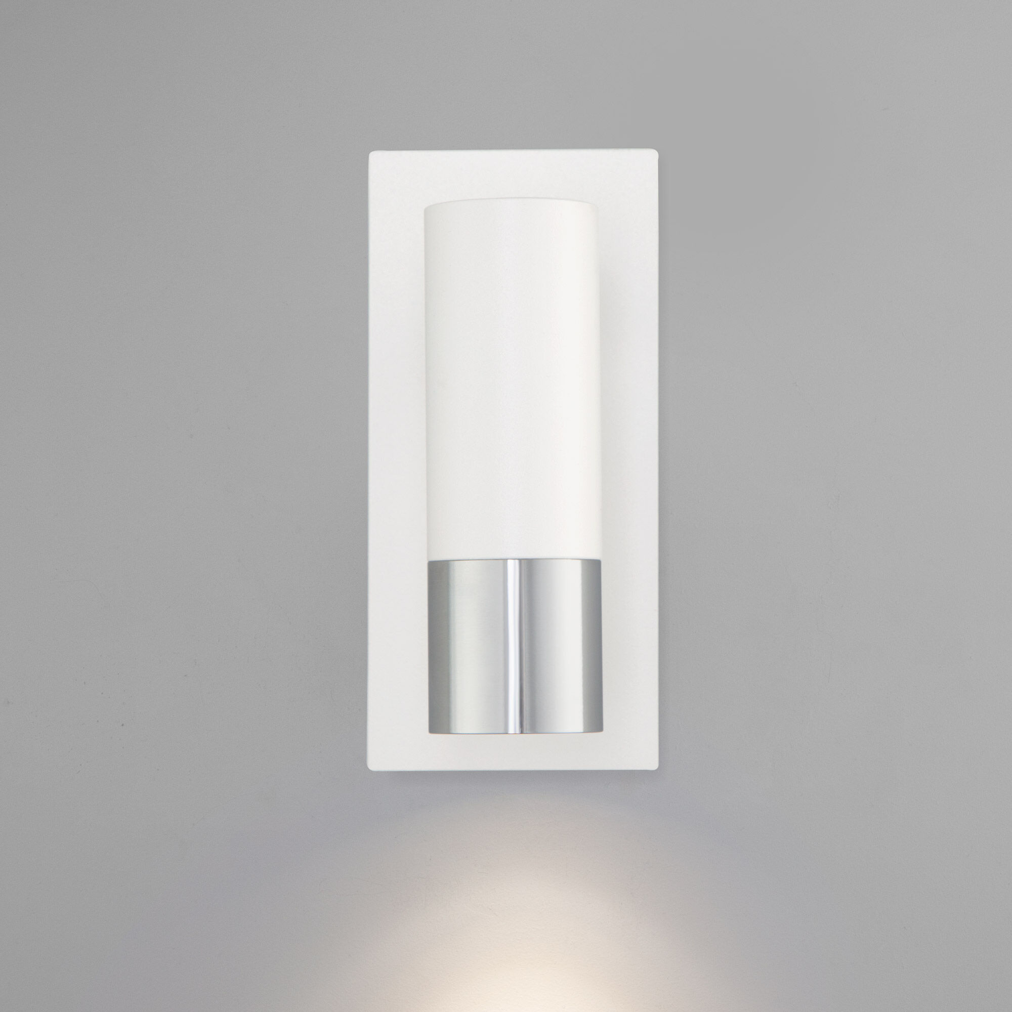 Настенный светильник Eurosvet 20142/1 LED белый/хром