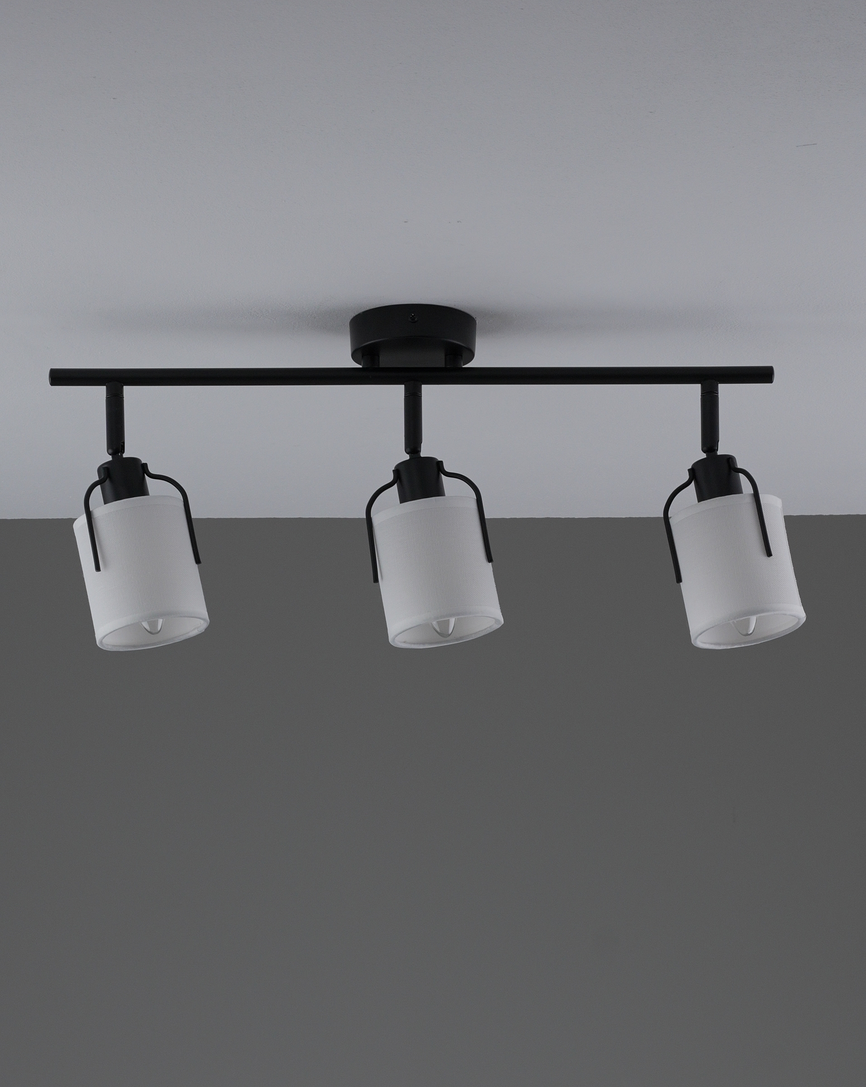 Спот Moderli V11848-3C Inari