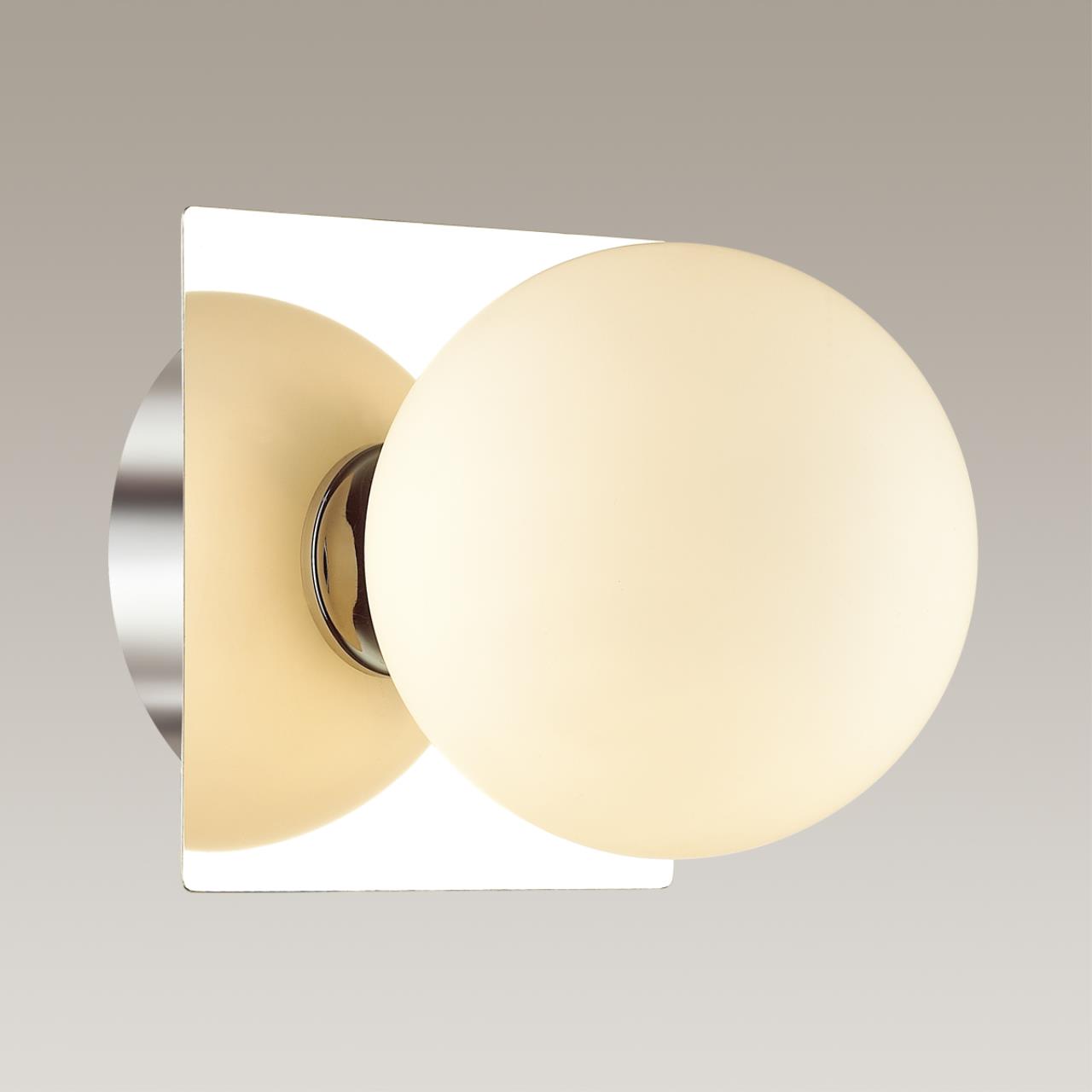 Светильник для ванной комнаты Lumion Astrid 4566/1W