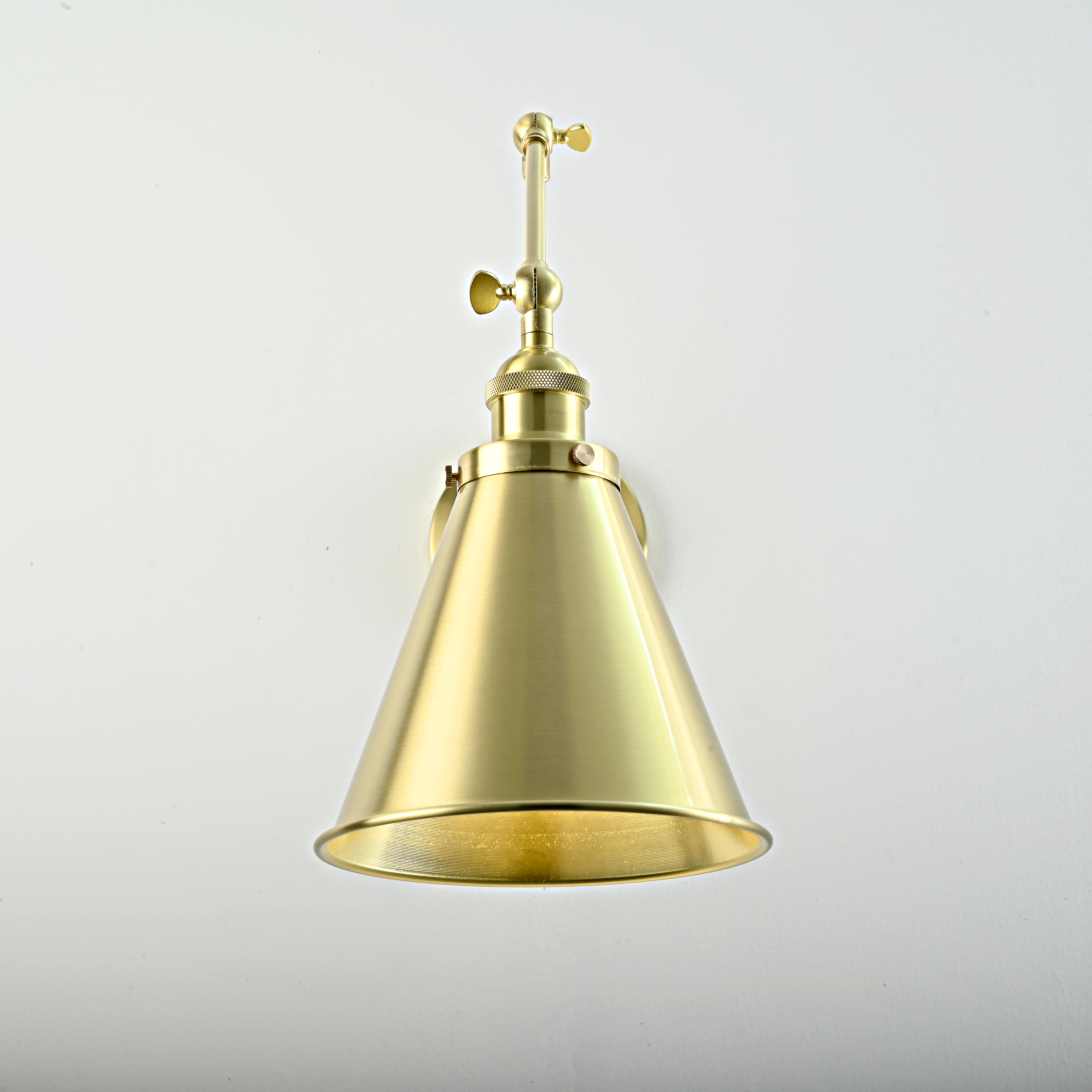 Бра Gloce Cone Shade Loft Industrial Metal Tall Gold от Imperiumloft 74698-22